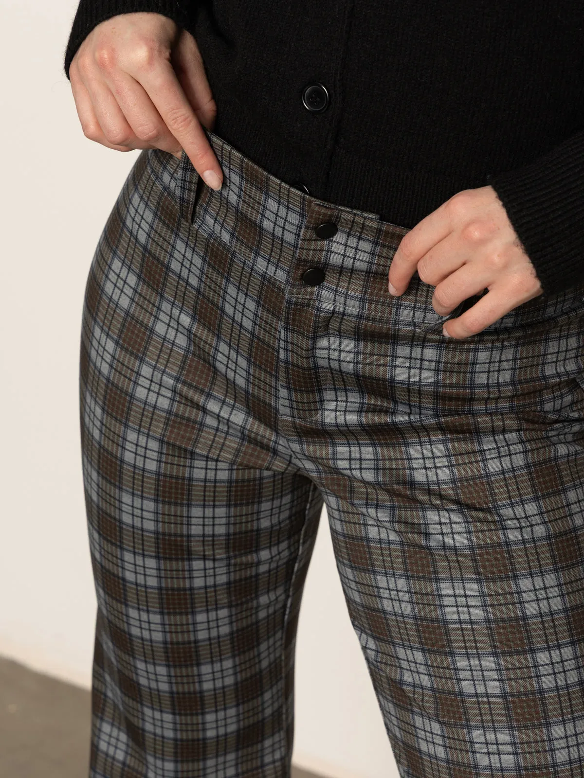 90's Straight Legging Burnt Olive Plaid SoftTouchFinish