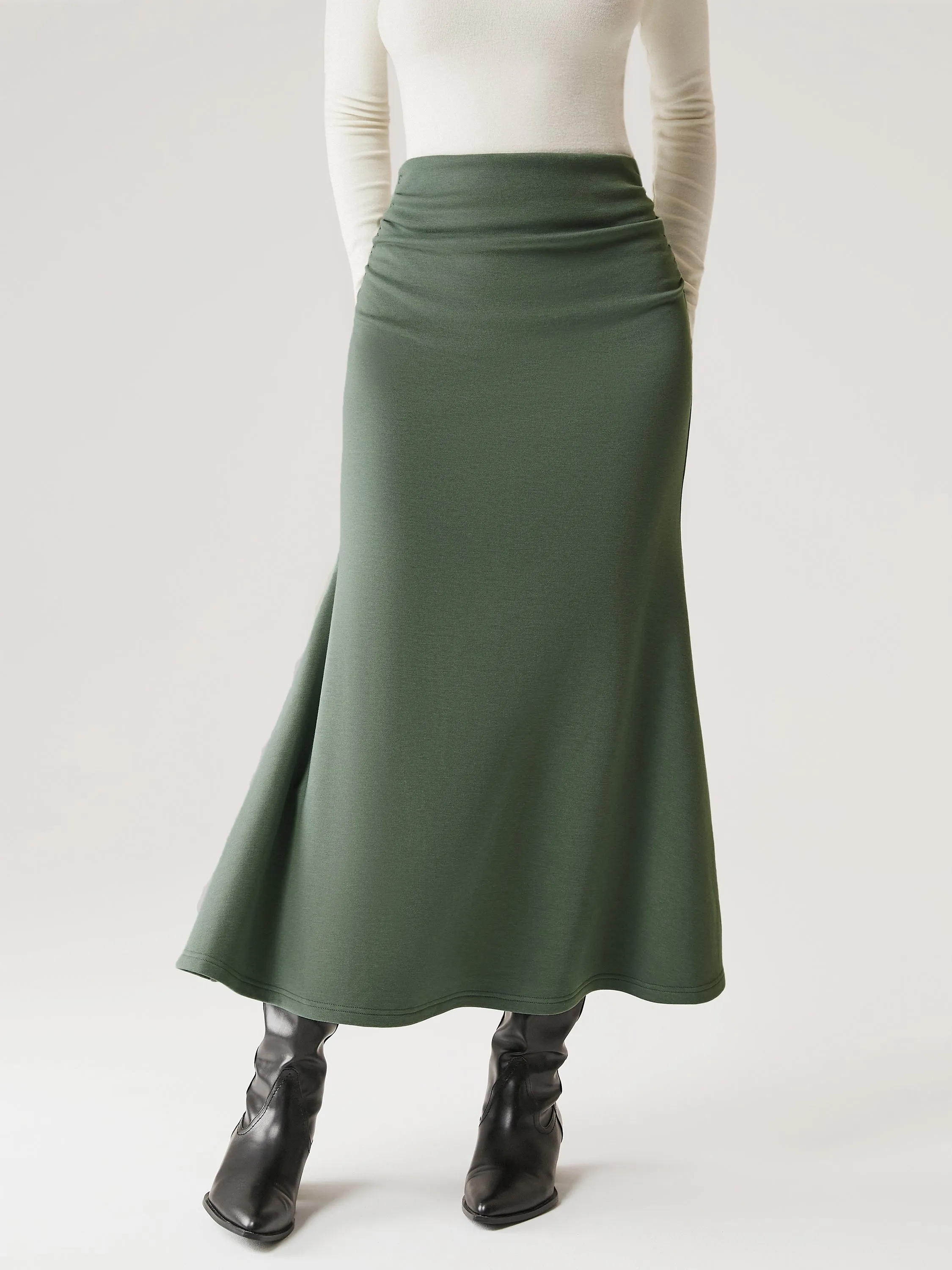 Perfect Layer Mermaid Maxi Skirt