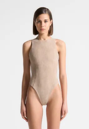 sports activity Adele - Suede Racer Neck Bodysuit - Taupe