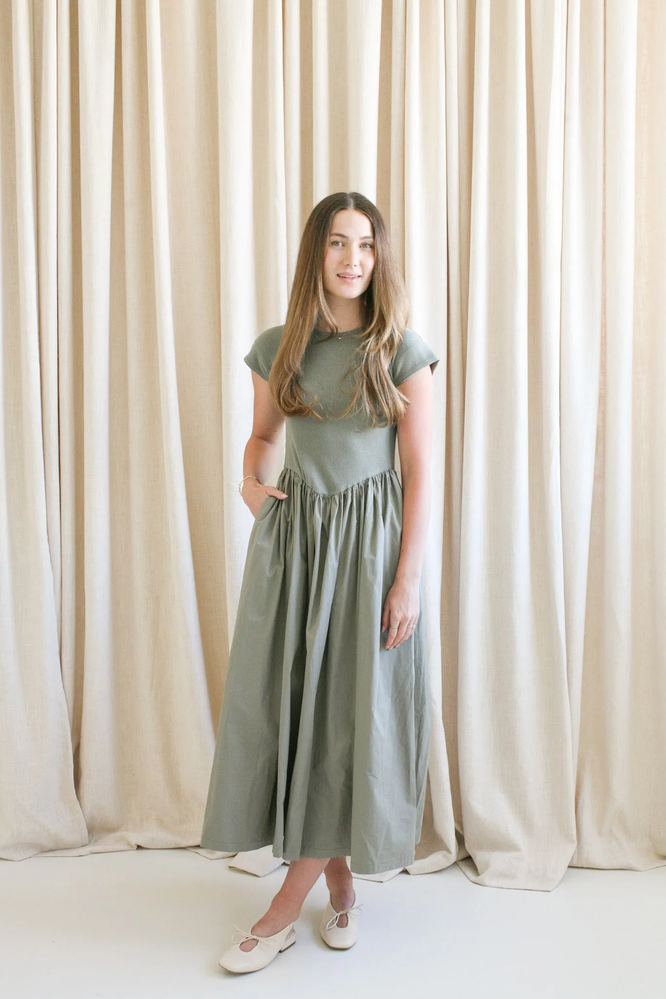 Classic Move Elegant Appearance Hannah Poplin Midi Dress