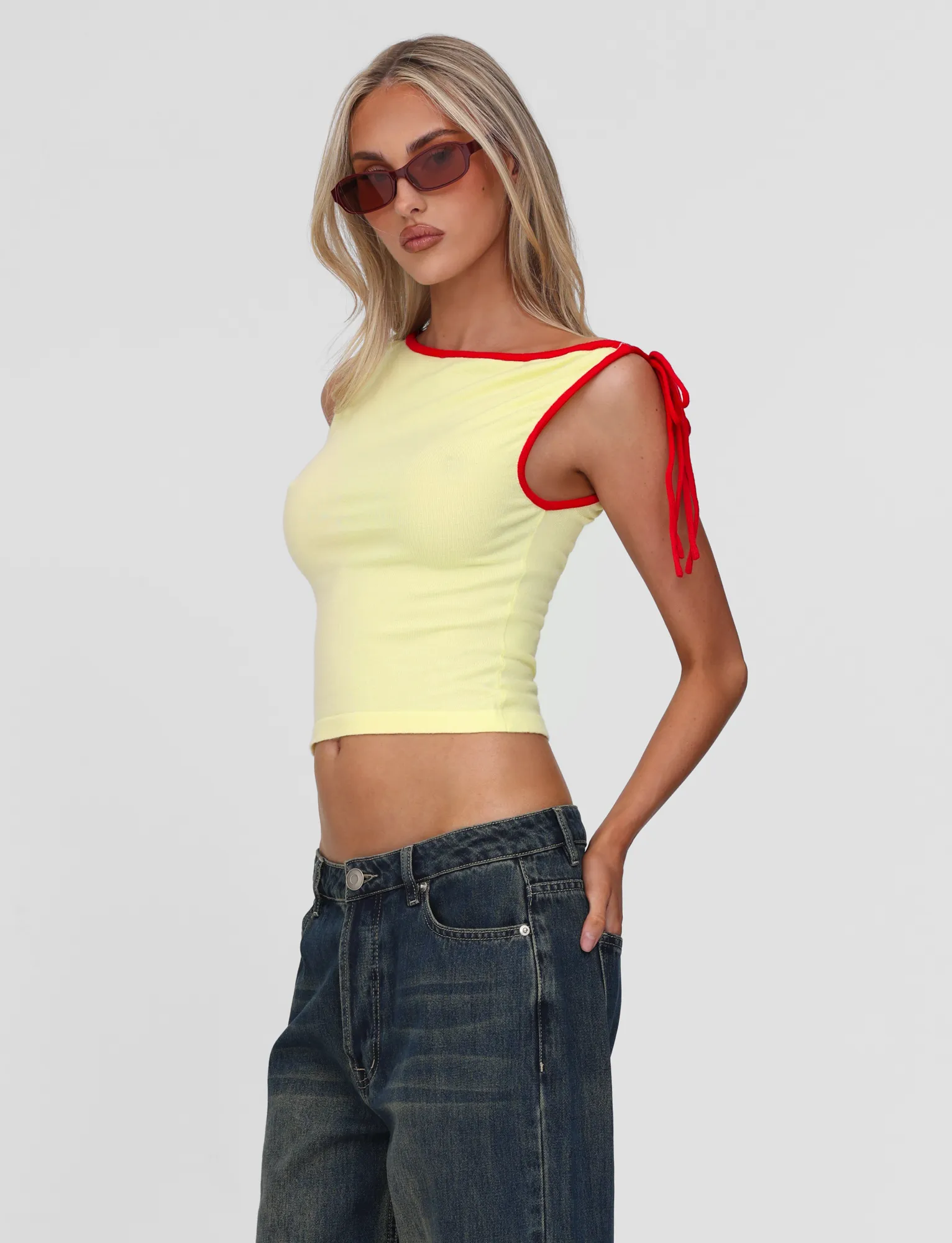 ALIRA TOP - YELLOW Casual Tee Fade Resistant Finish