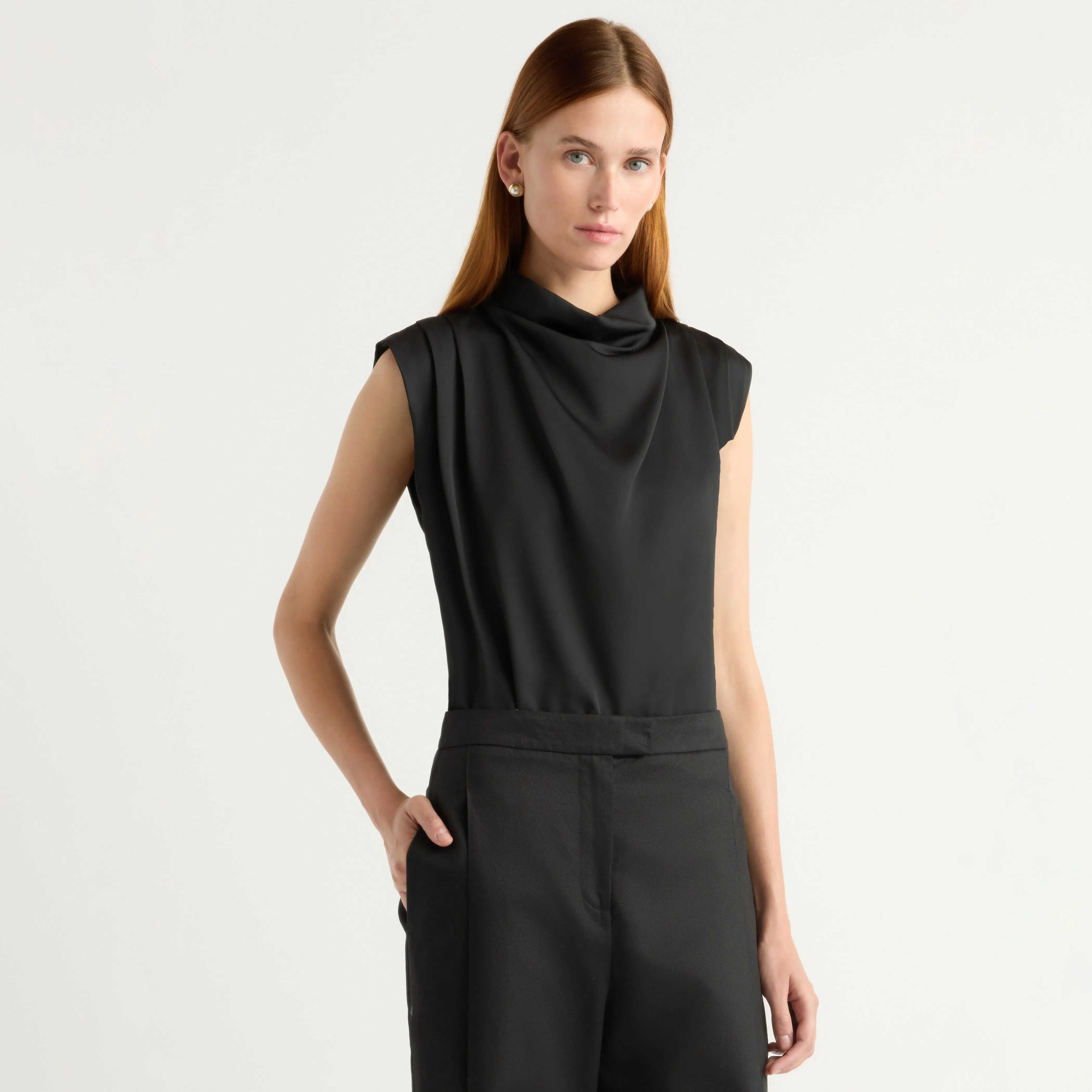 Allegra Gathered-Neck Sleeveless Blouse RecycledBlend Bonded Seam Technique