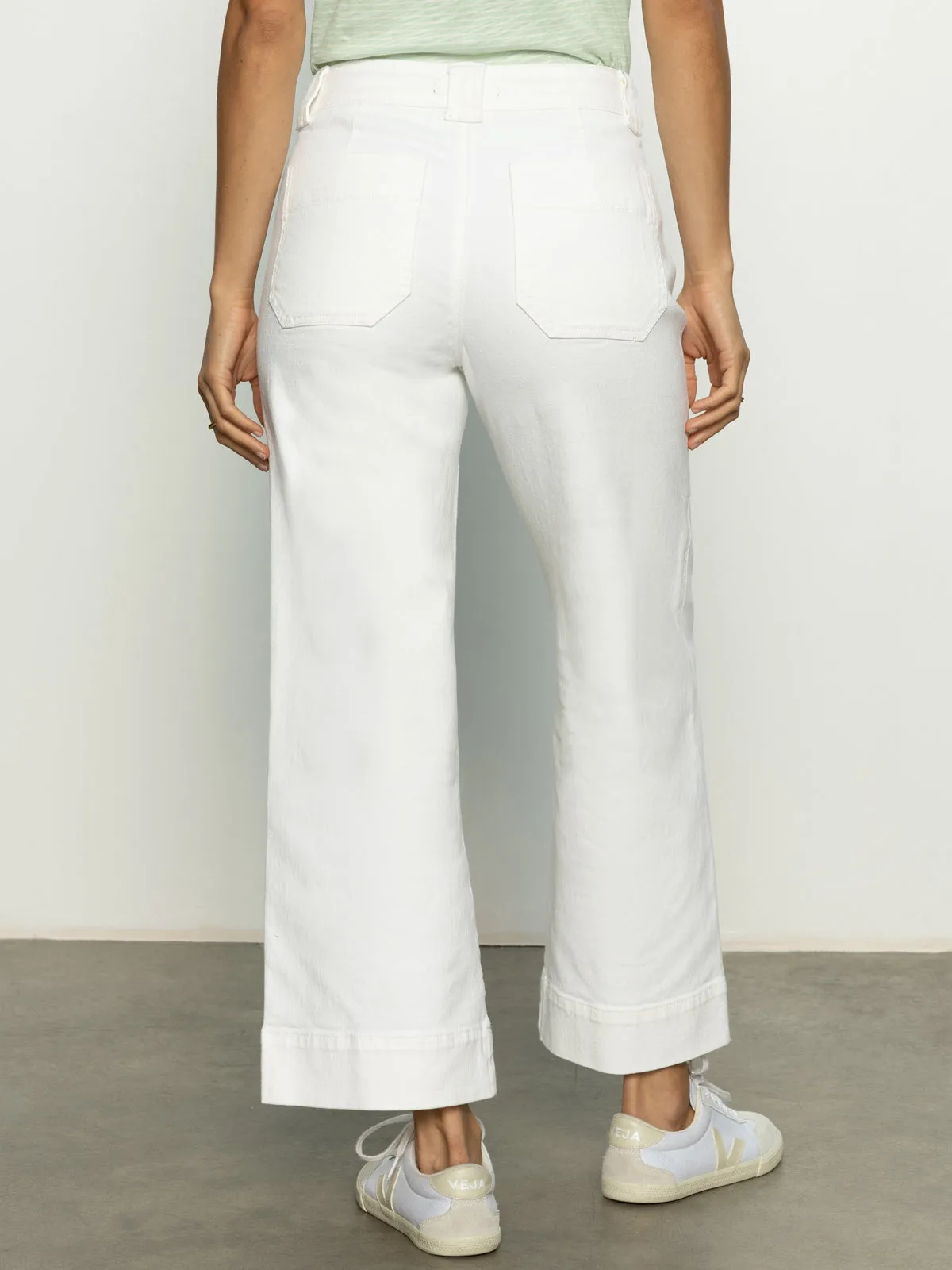 Voyage Standard High Rise Crop Pant Bleached White StretchFabric