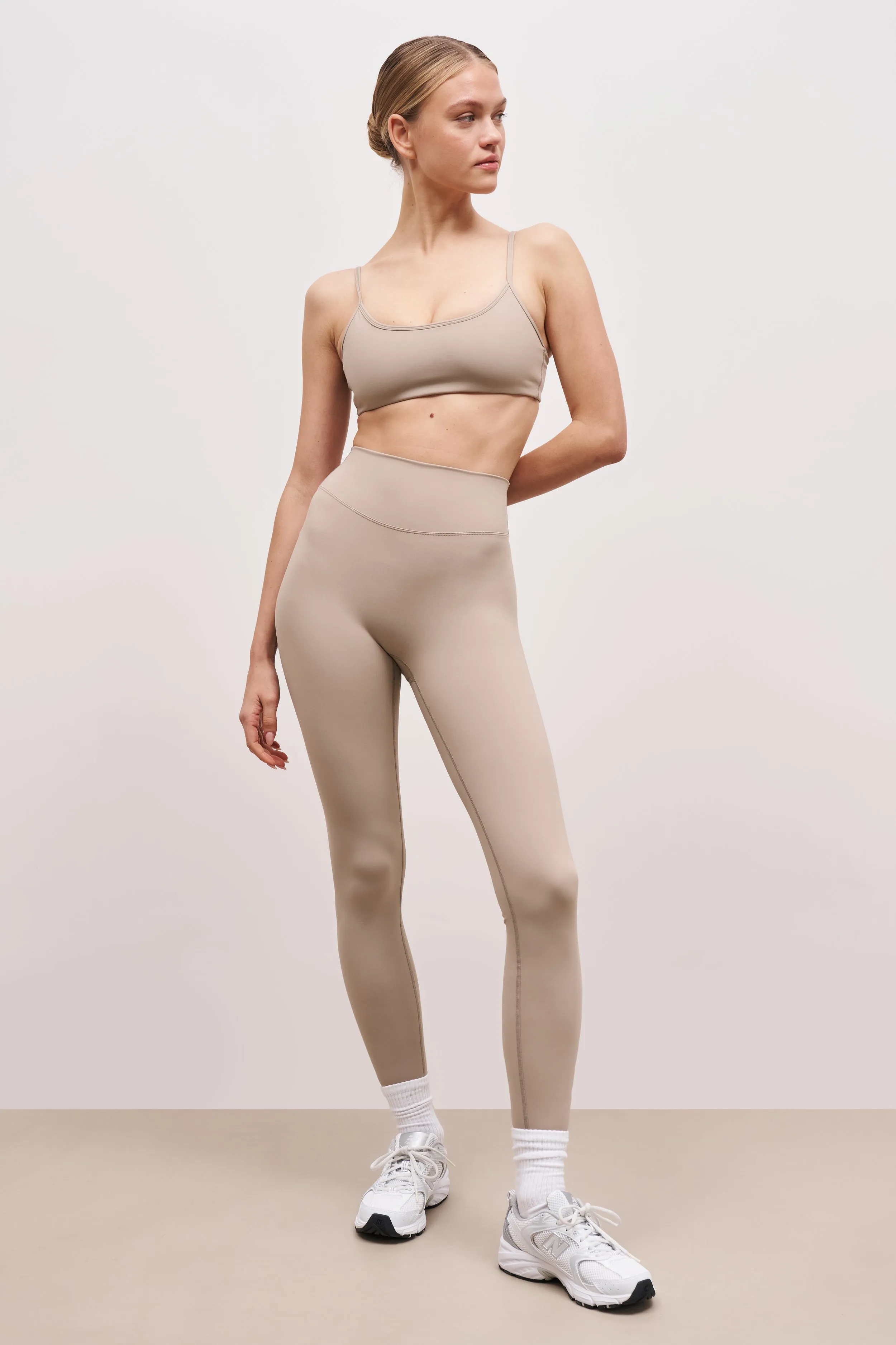 Base Sculpting Cami Bra - Taupe Urban Active