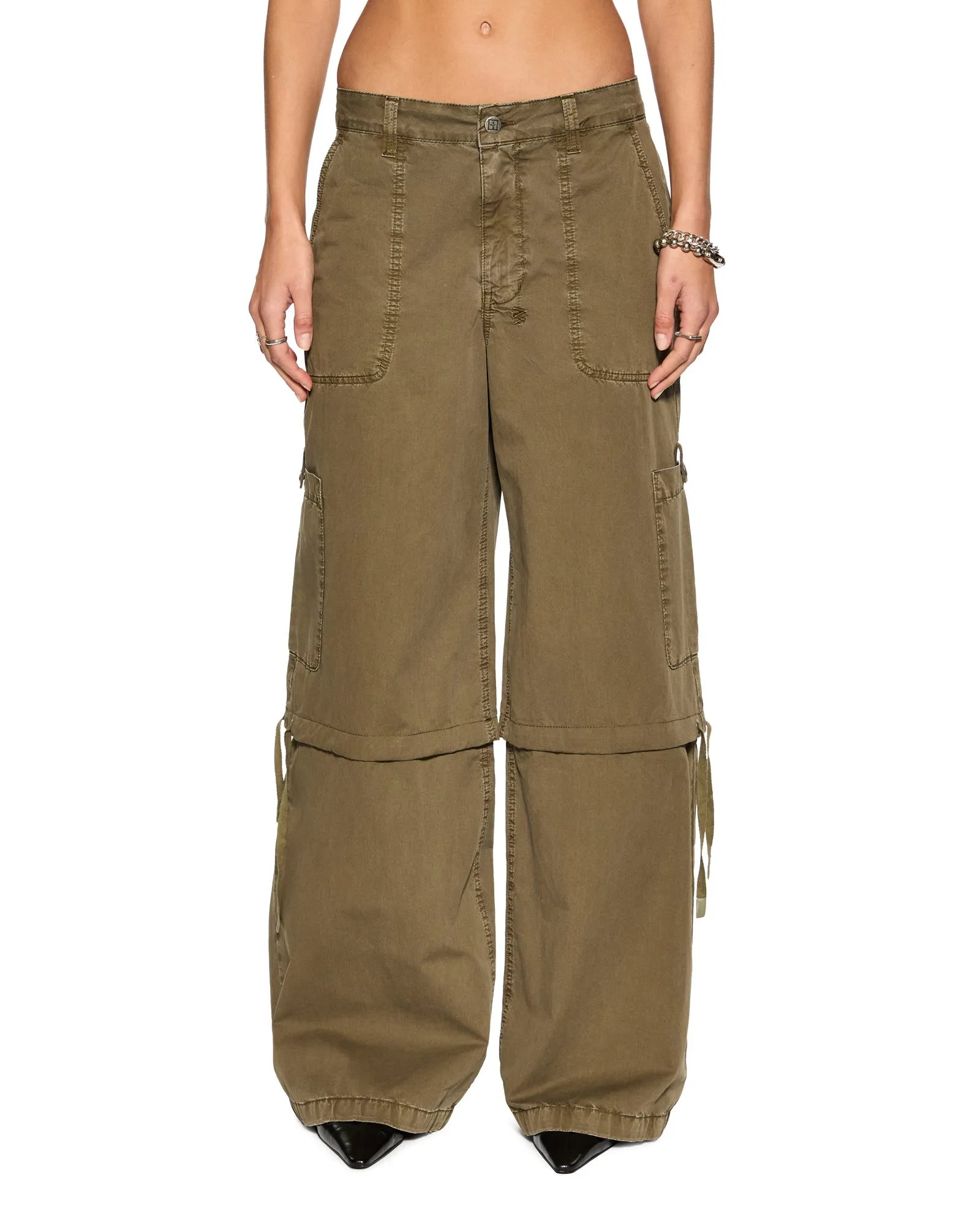 Ventilated Underarm Snuggly Comfort BAGGY CARGO KHAKI