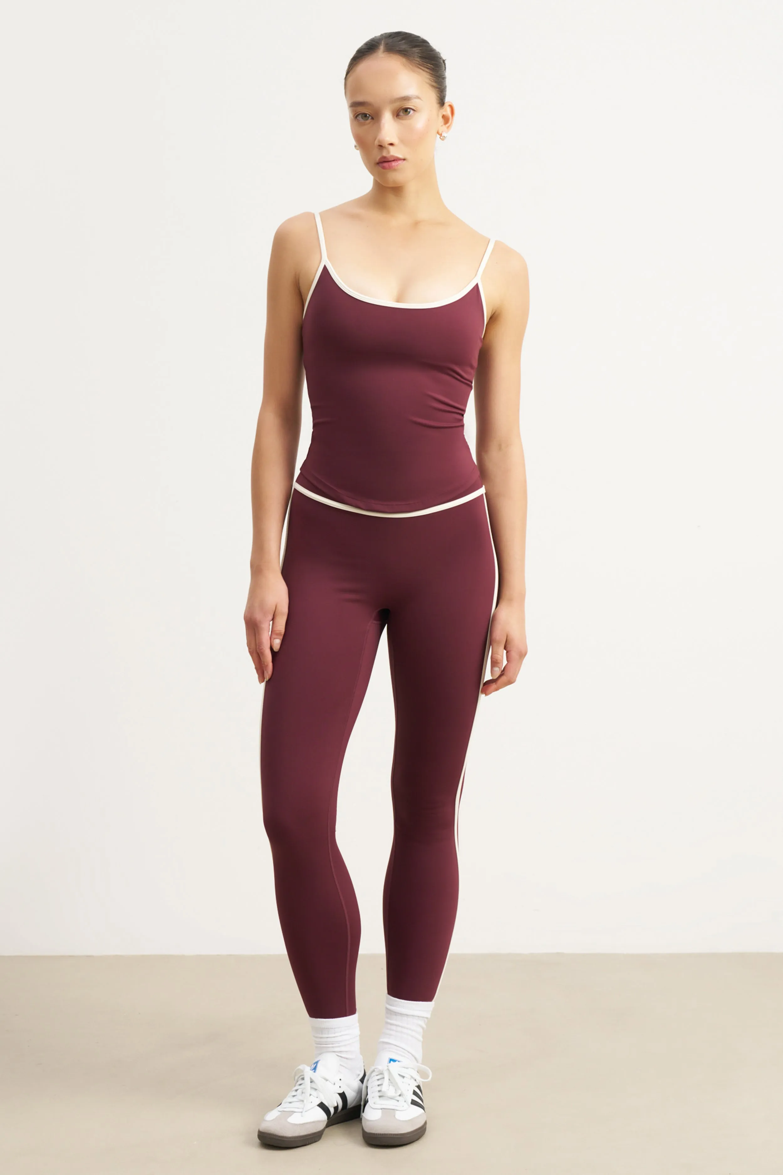 Bound Edges FadeResistantTechnology Base Contrast Trim Cami Top - Merlot/Tofu