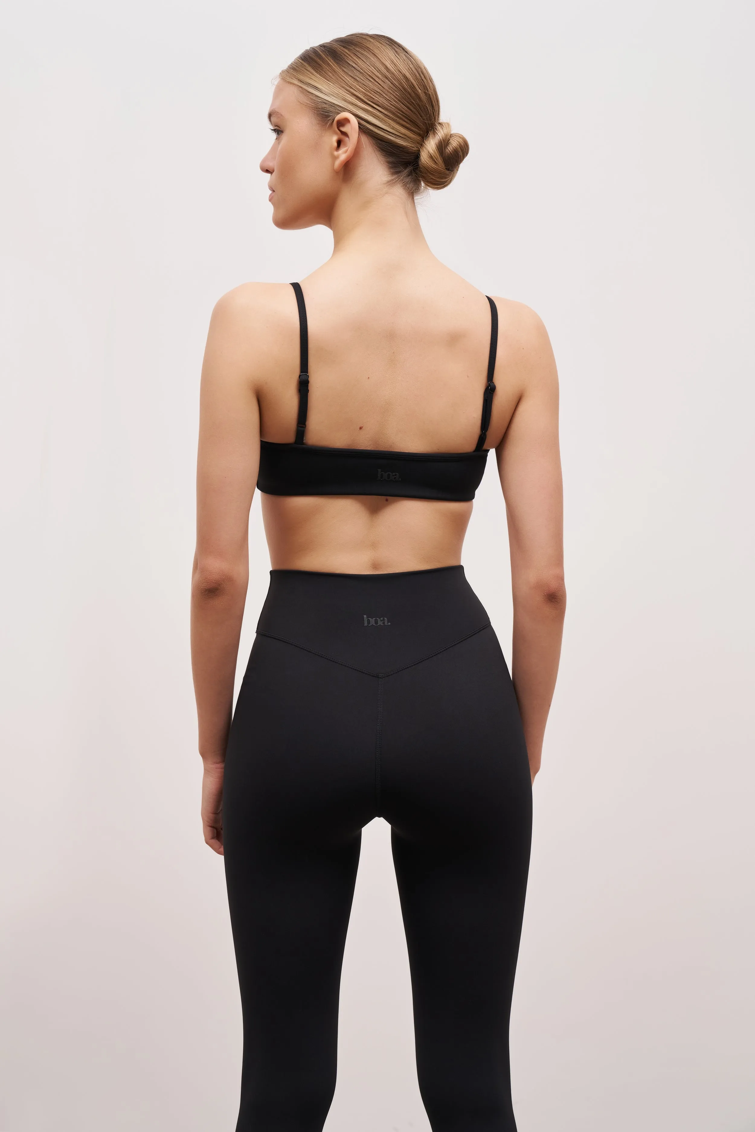 Base Sculpting Cami Bra - Black Reinforced Hem Stitching