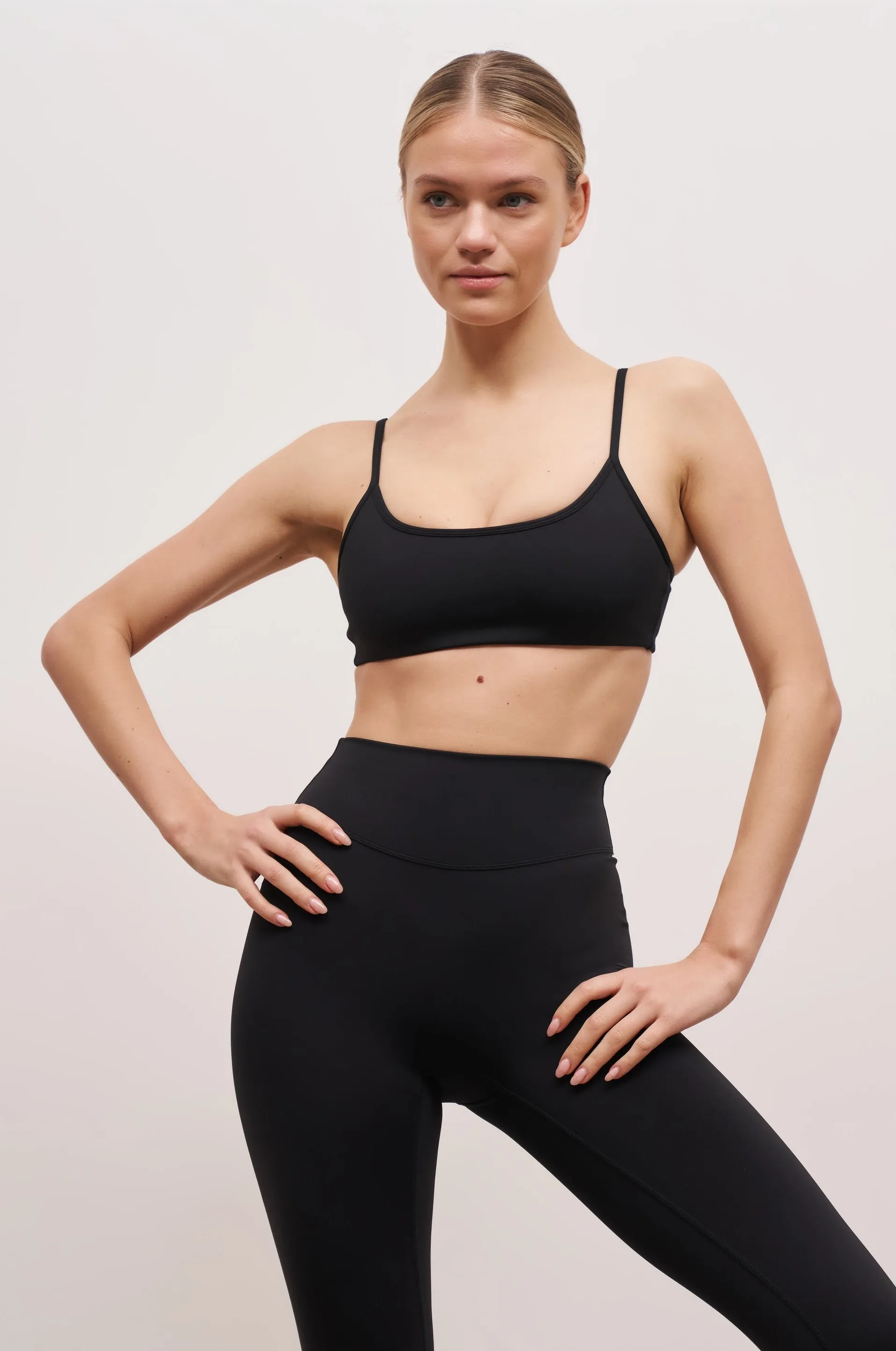 Base Sculpting Cami Bra - Black Summer Wardrobe Airflow Mesh Insert