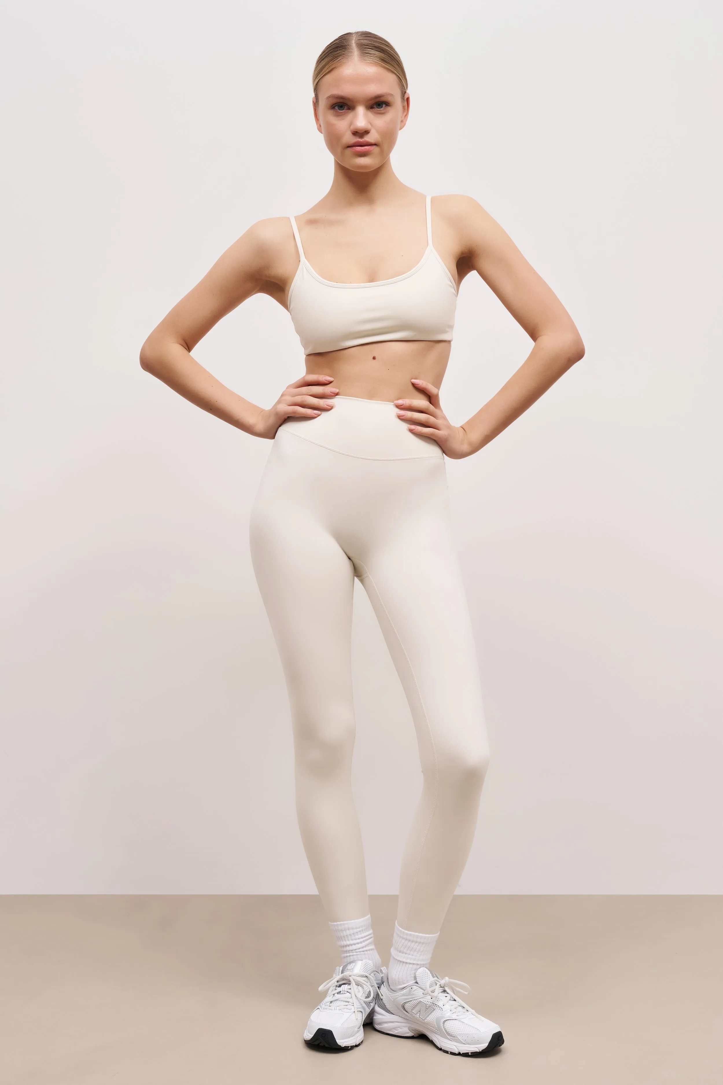 Base Sculpting Cami Bra - Tofu CrossGrain Fabric