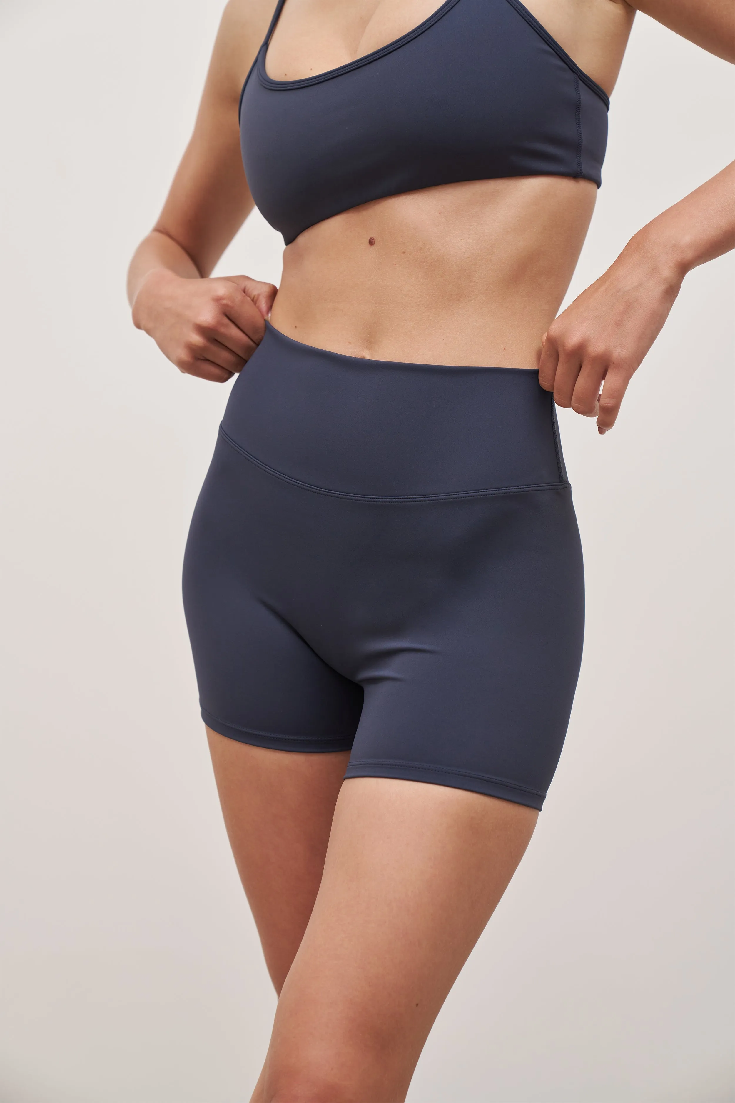 Sustainable Waterproofing Convertible Design Base Sculpting Shorts - Midnight Blue