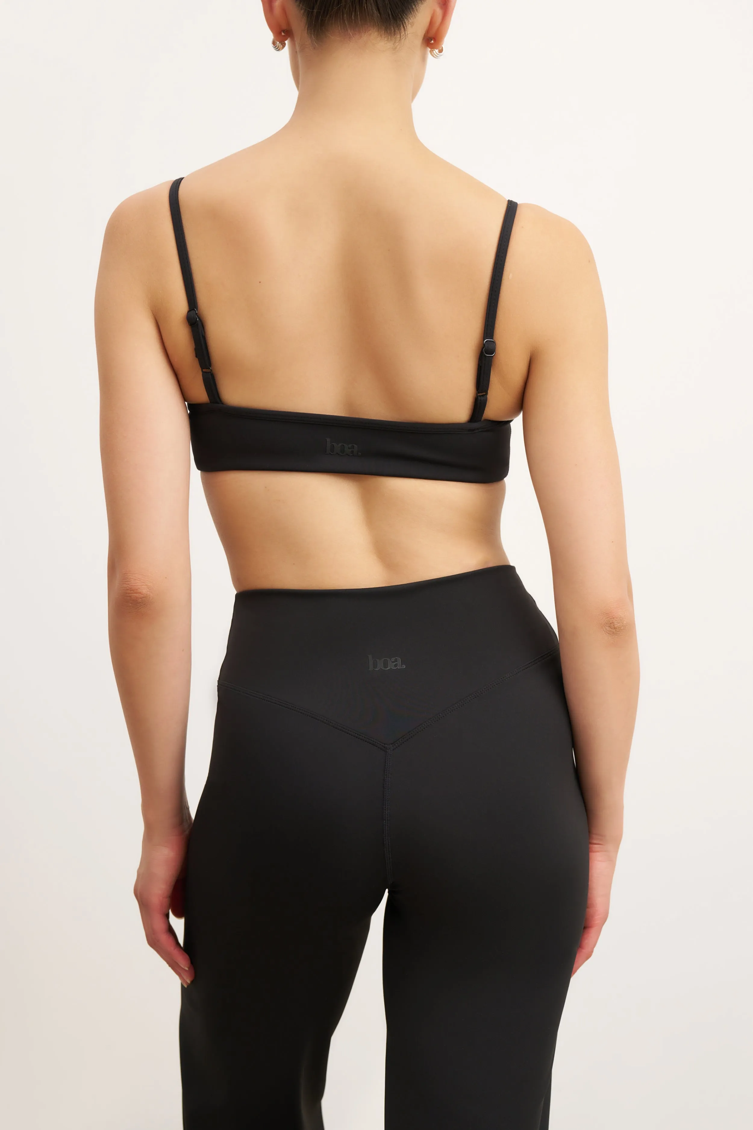 UV protection layer Base Sculpting Wide Leg Trousers - Black