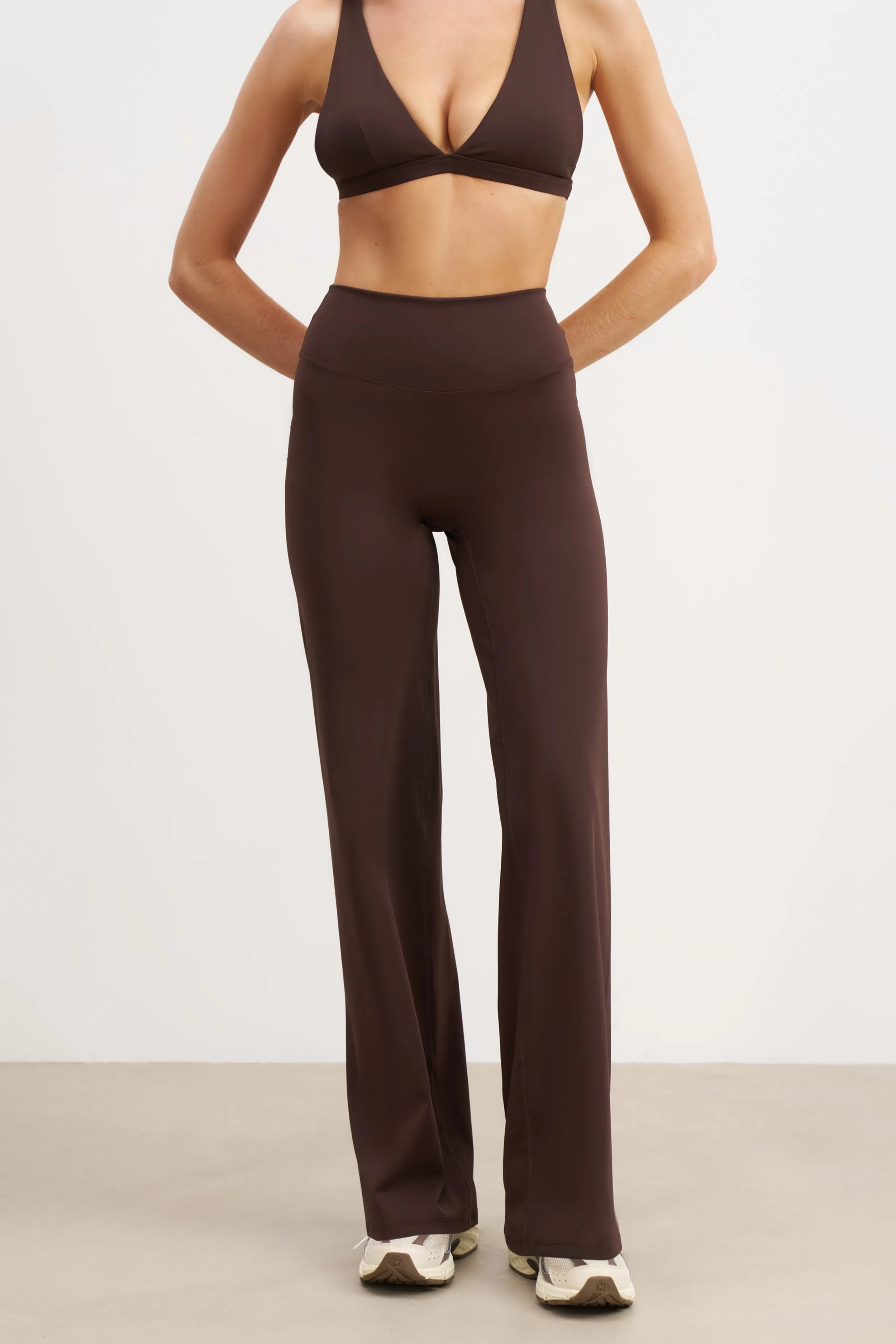 Reinforced Buttonholes Base Sculpting Wide Leg Trousers - Carob