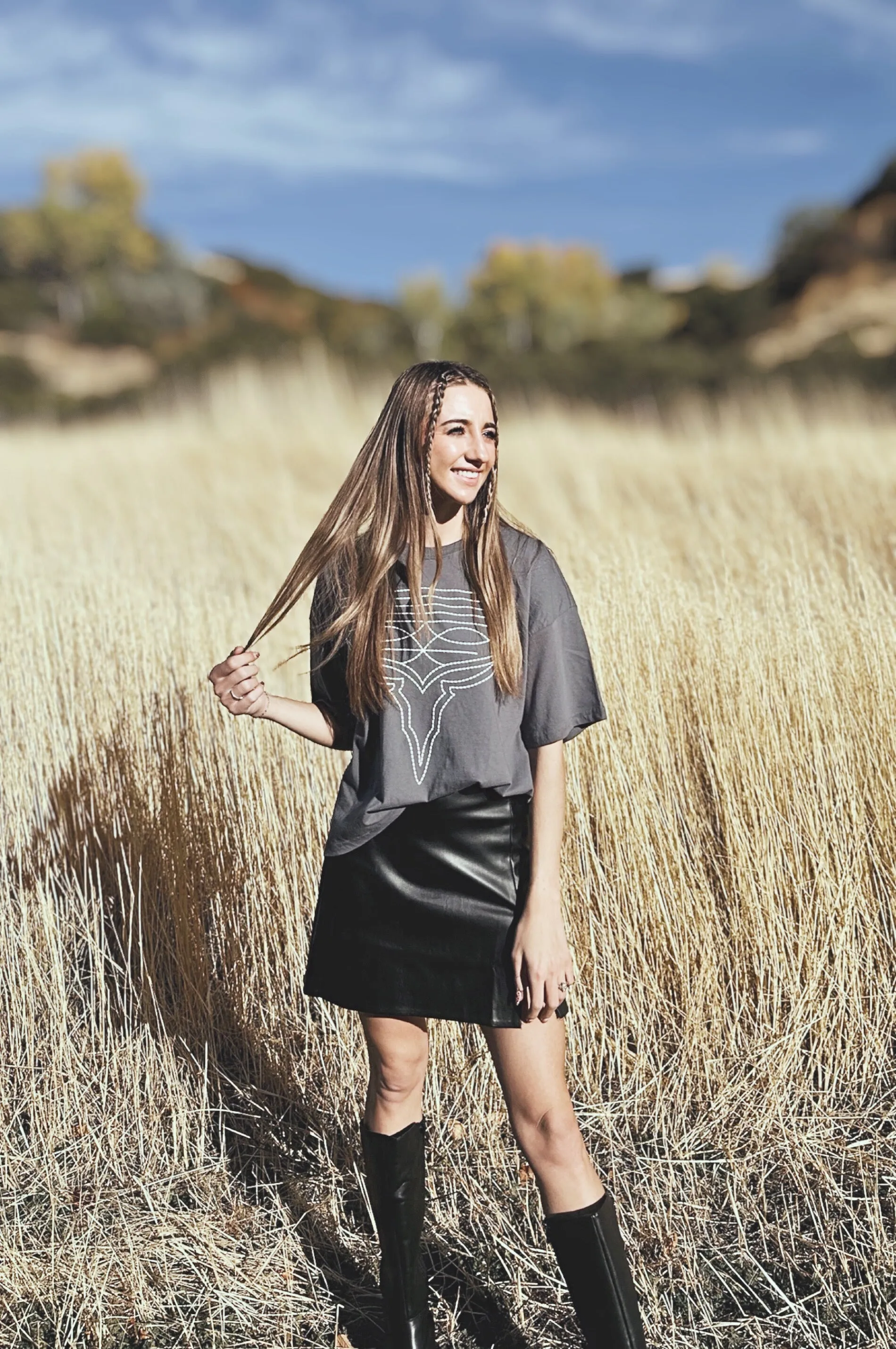 Longhorn Stitch Crop Tee - FINAL SALE ContouredPanels Office Look