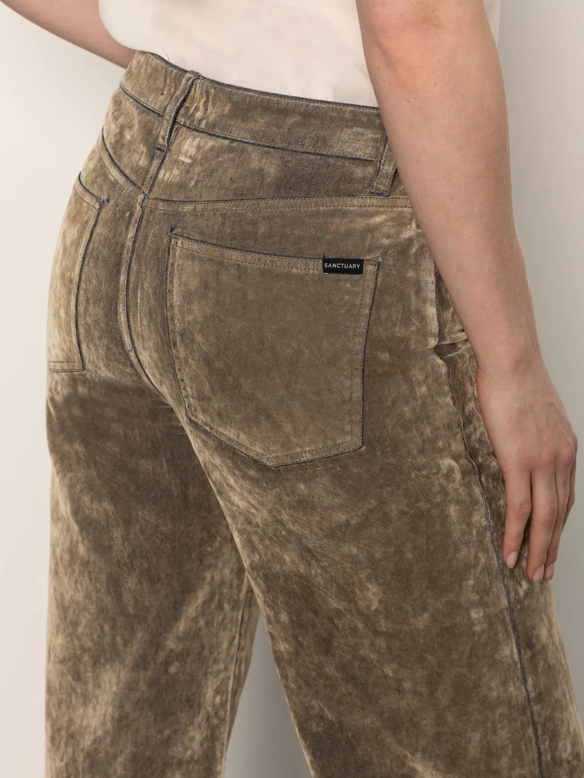 Cadence Relaxed Straight Jean Light Bronze Four Way Stretch Dual Layer Construction