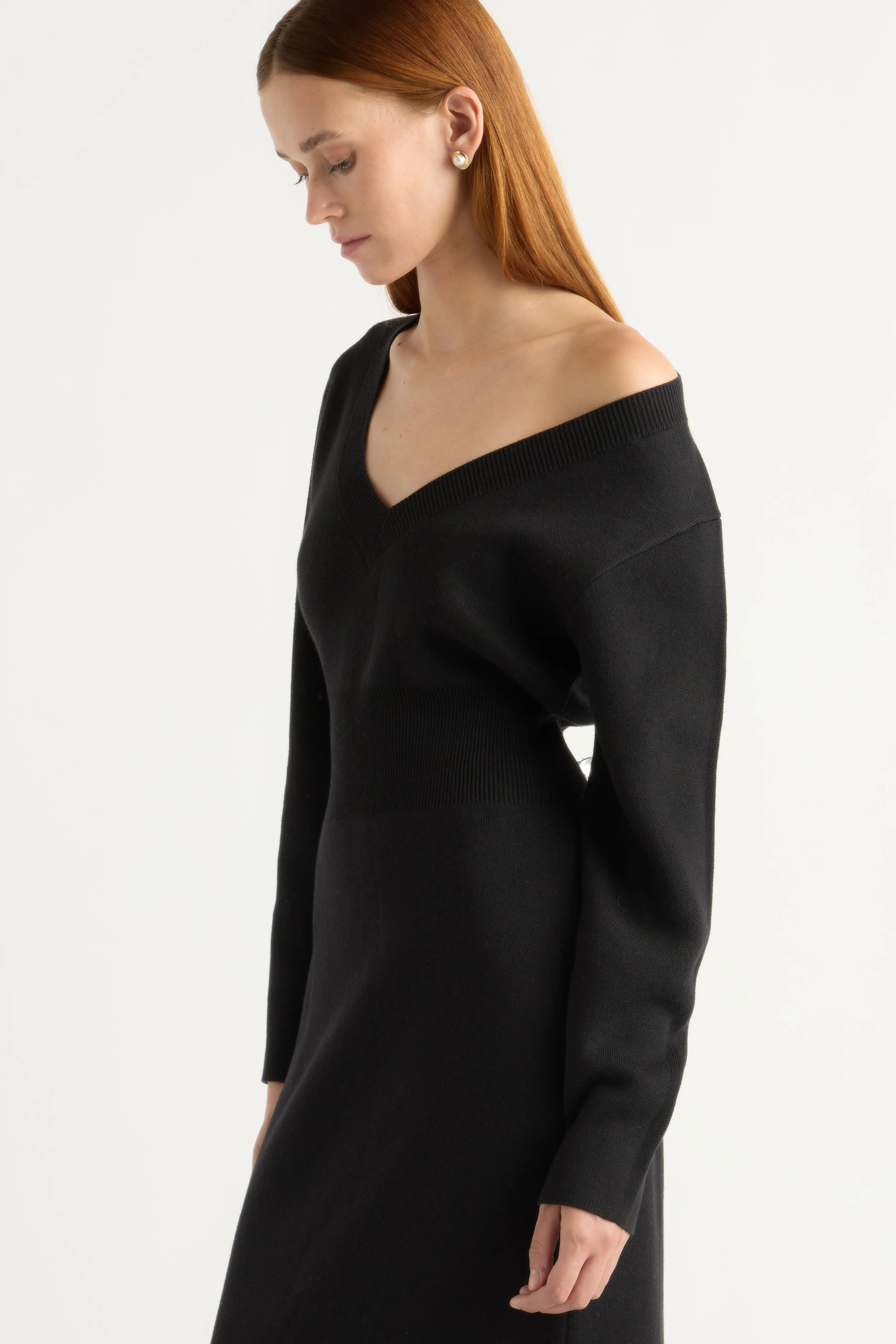 Bora Off-Shoulder V-Neck Sweater Dress Smooth-Finish Basic essential