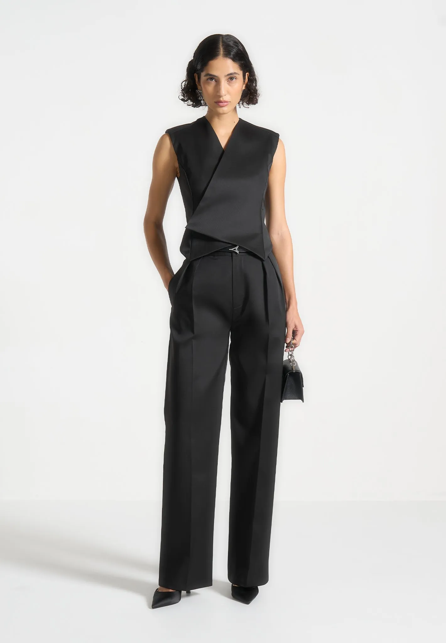 Julie - Sateen Tailored Twin Pleat Trousers - Black Flattering Design Sleek Appeal