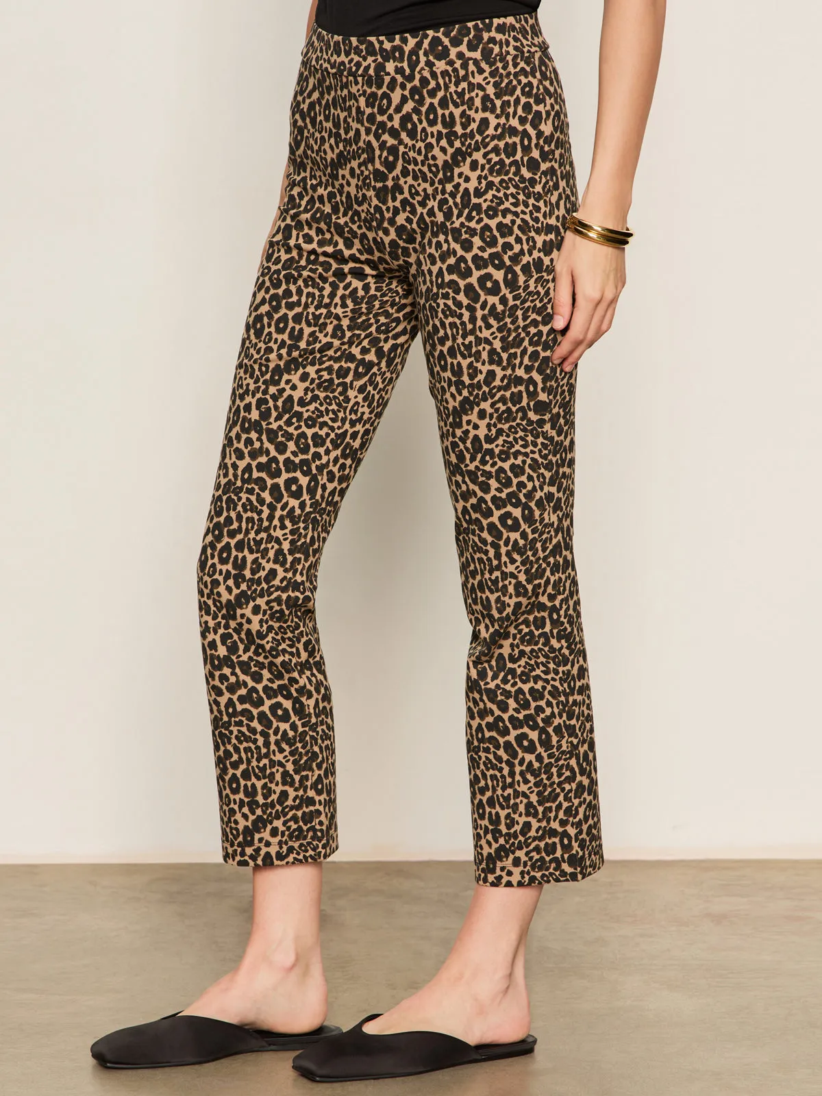 Relaxed Comfort Wear Carnaby Kick Crop Leggings French Kitty