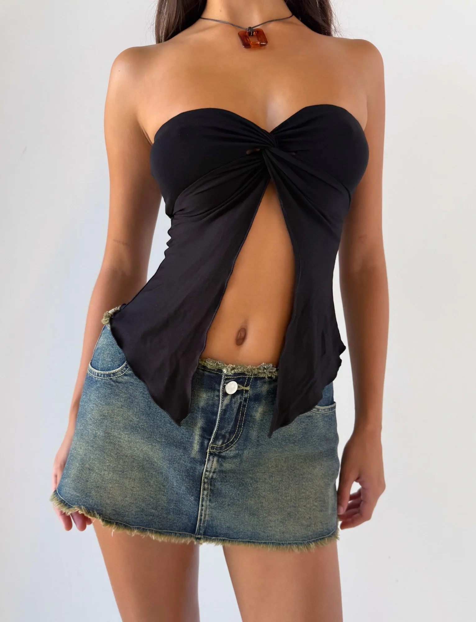 Seamless Knit Design Flatlock Seam Technique CHARMAINE TOP - BLACK