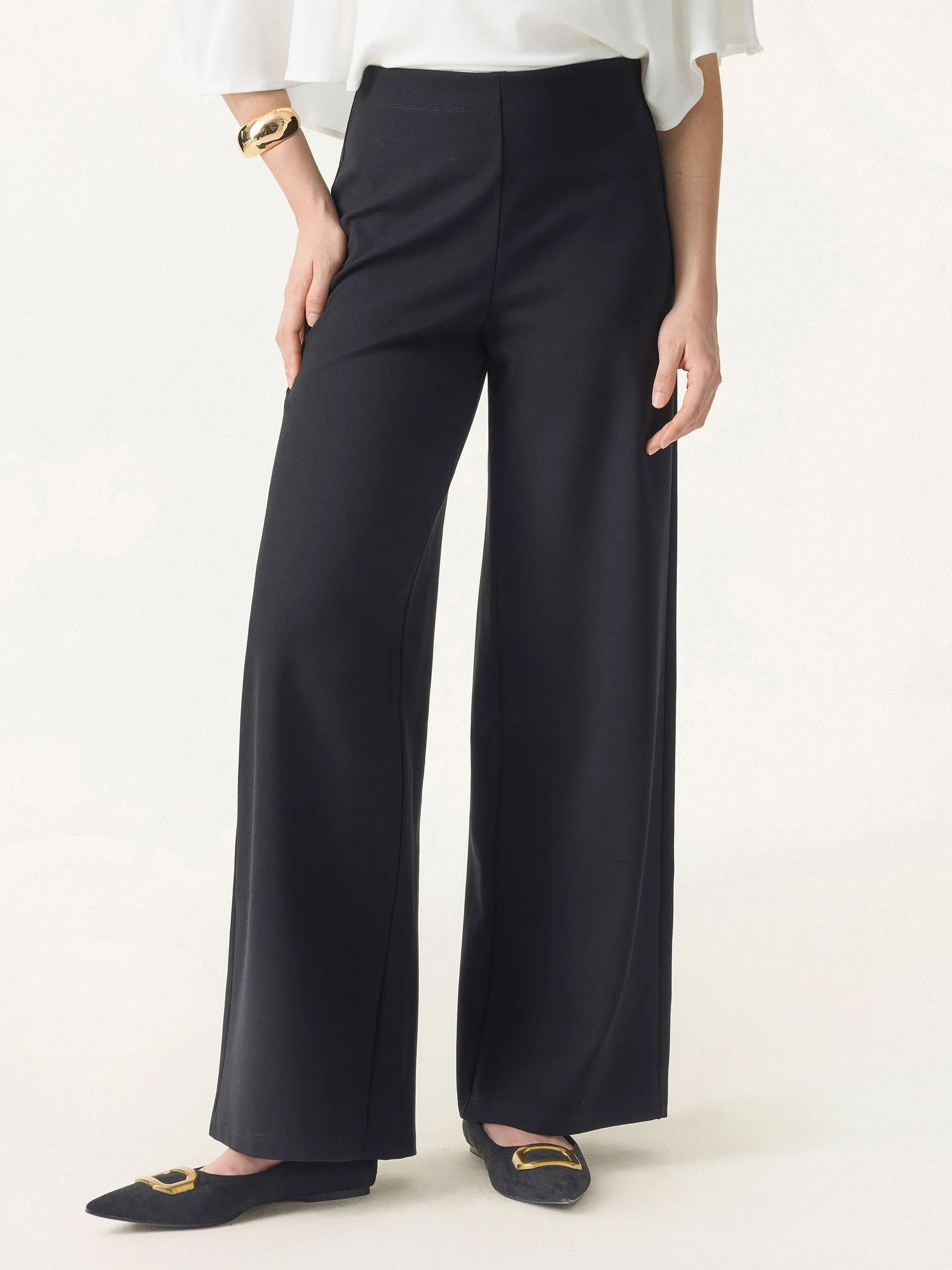 Tummy-Smooth Wide Leg Pull-on Pants with Pockets Plaid detail