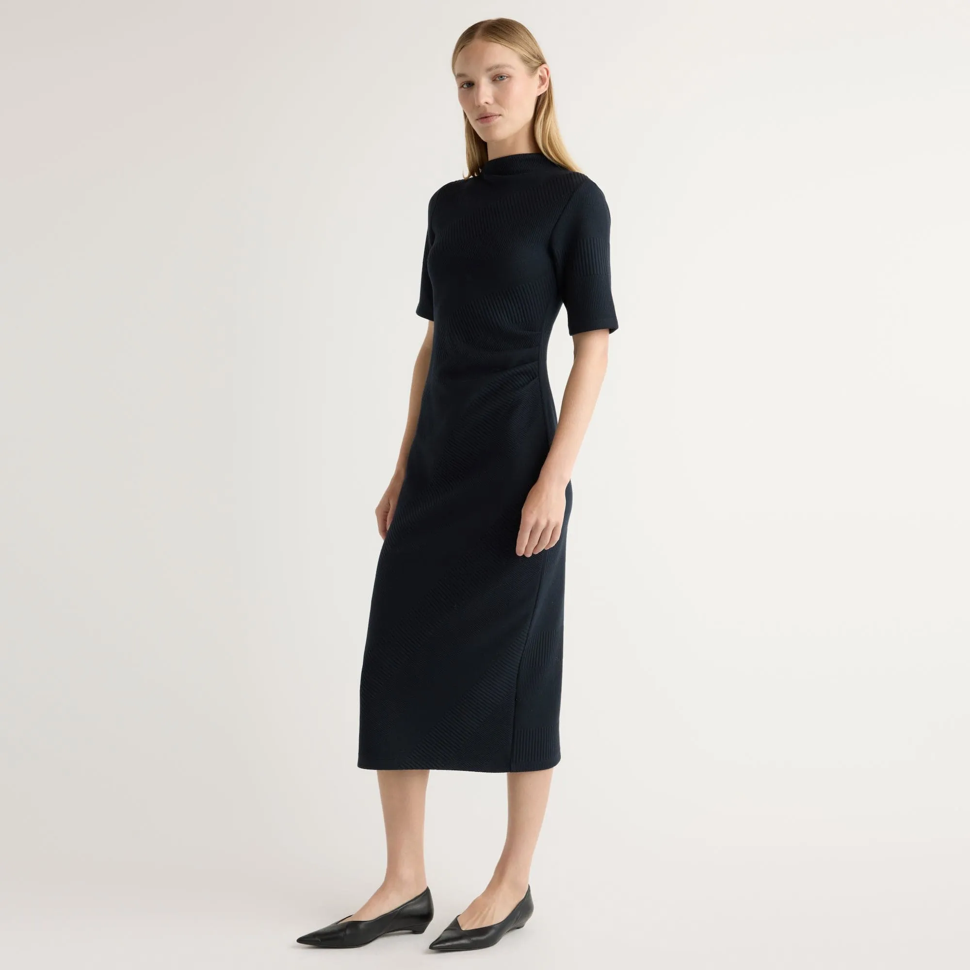 Evie Ribbed-Knit Jersey Dress Travel Outfit