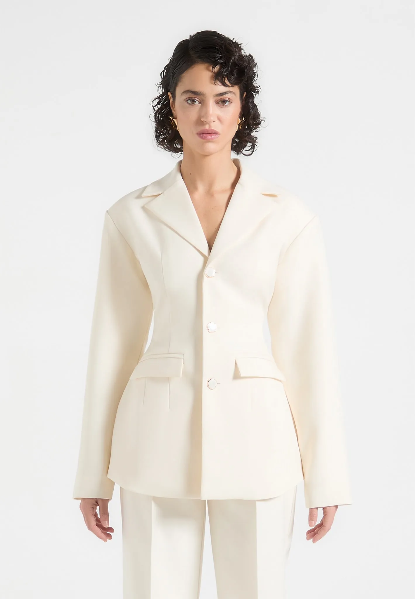 Timeless Comfort Claire - Wide Shoulder Cinch Waist Blazer - Cream
