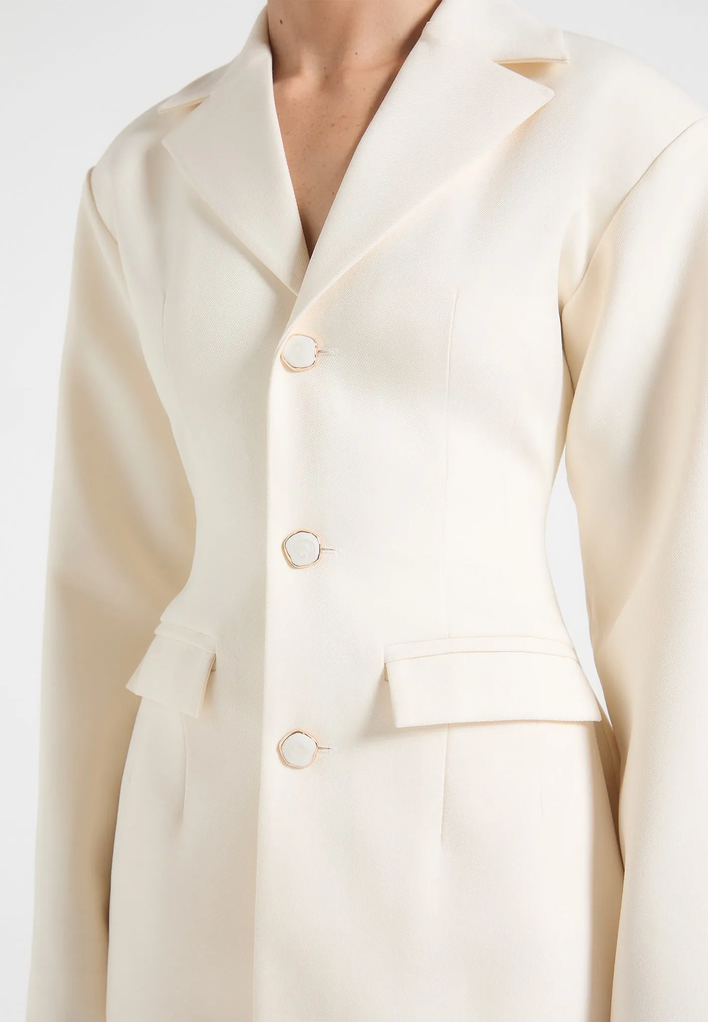 Claire - Wide Shoulder Cinch Waist Blazer - Cream Soft Comfort Sculpted Fit