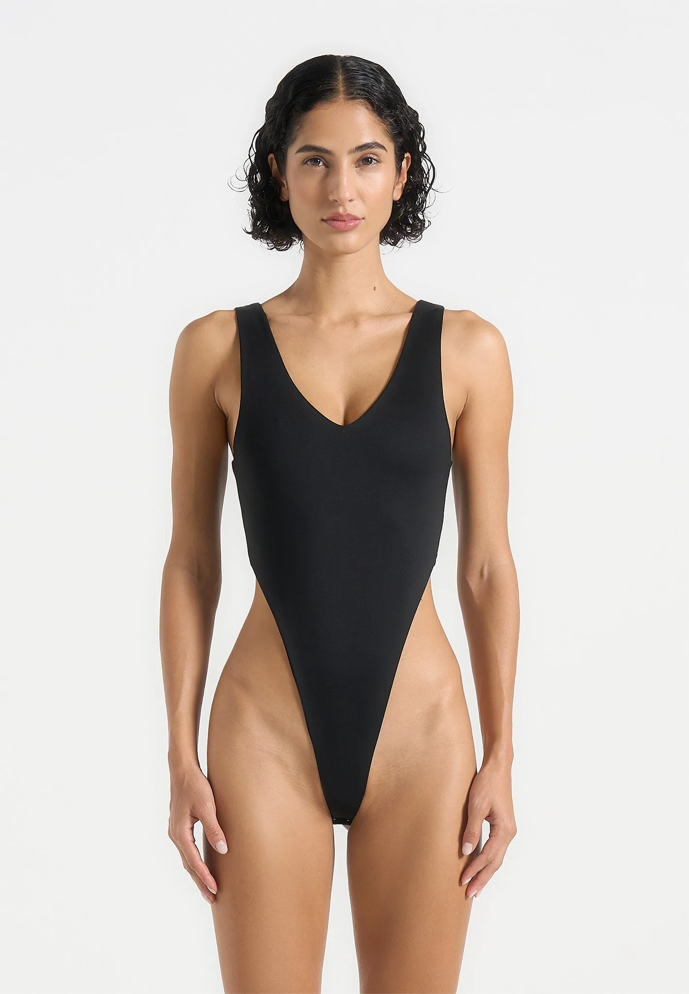 Classic Outfit Noa - V-Neck Bodysuit - Black