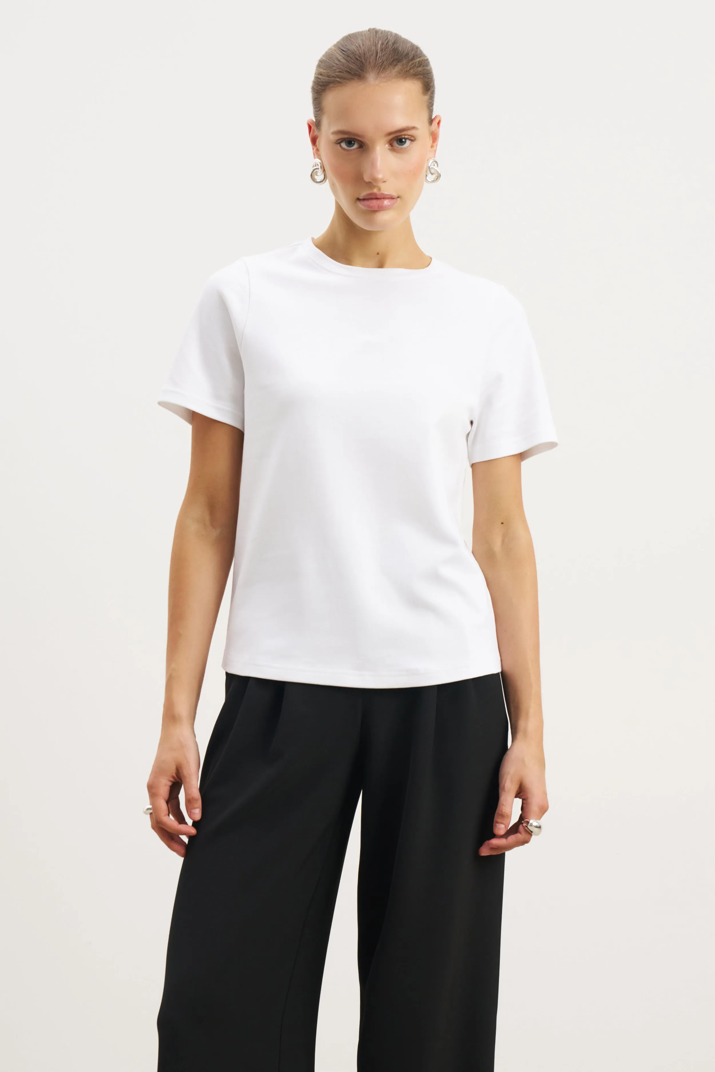 Classic Regular T Shirt - White OdorResistantFinish Contrast Stitch Accent