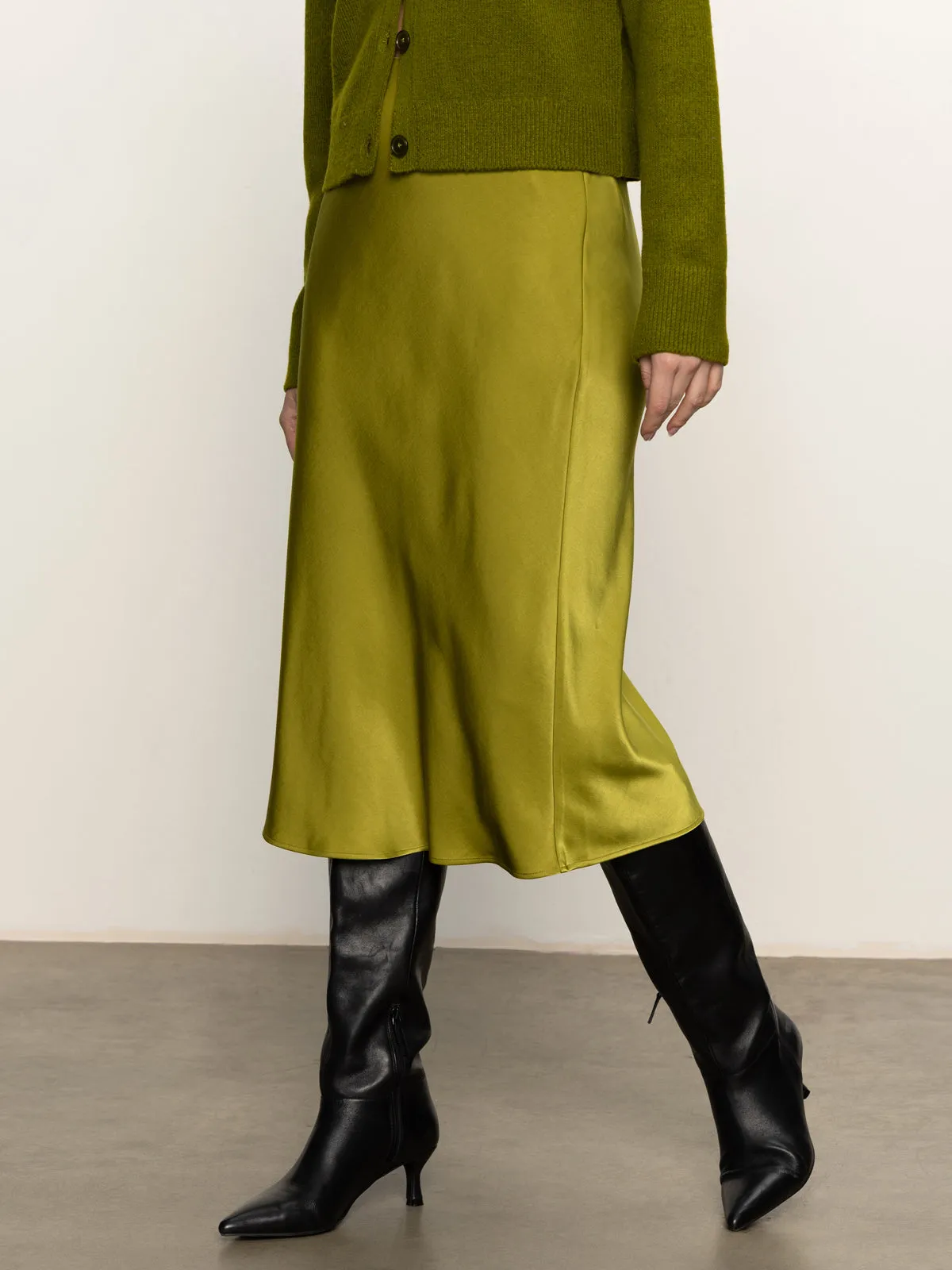 Quick Change Swim Everyday Midi Skirt Martini Olive