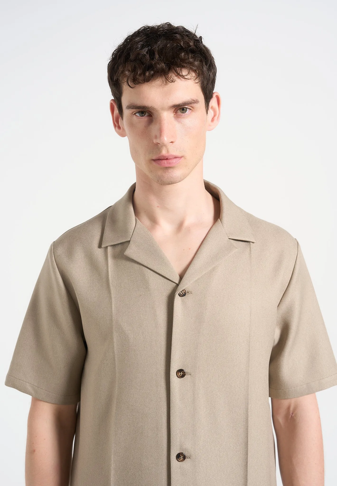 Felix - Tailored Shirt With Crease - Beige Stylish Hoodie