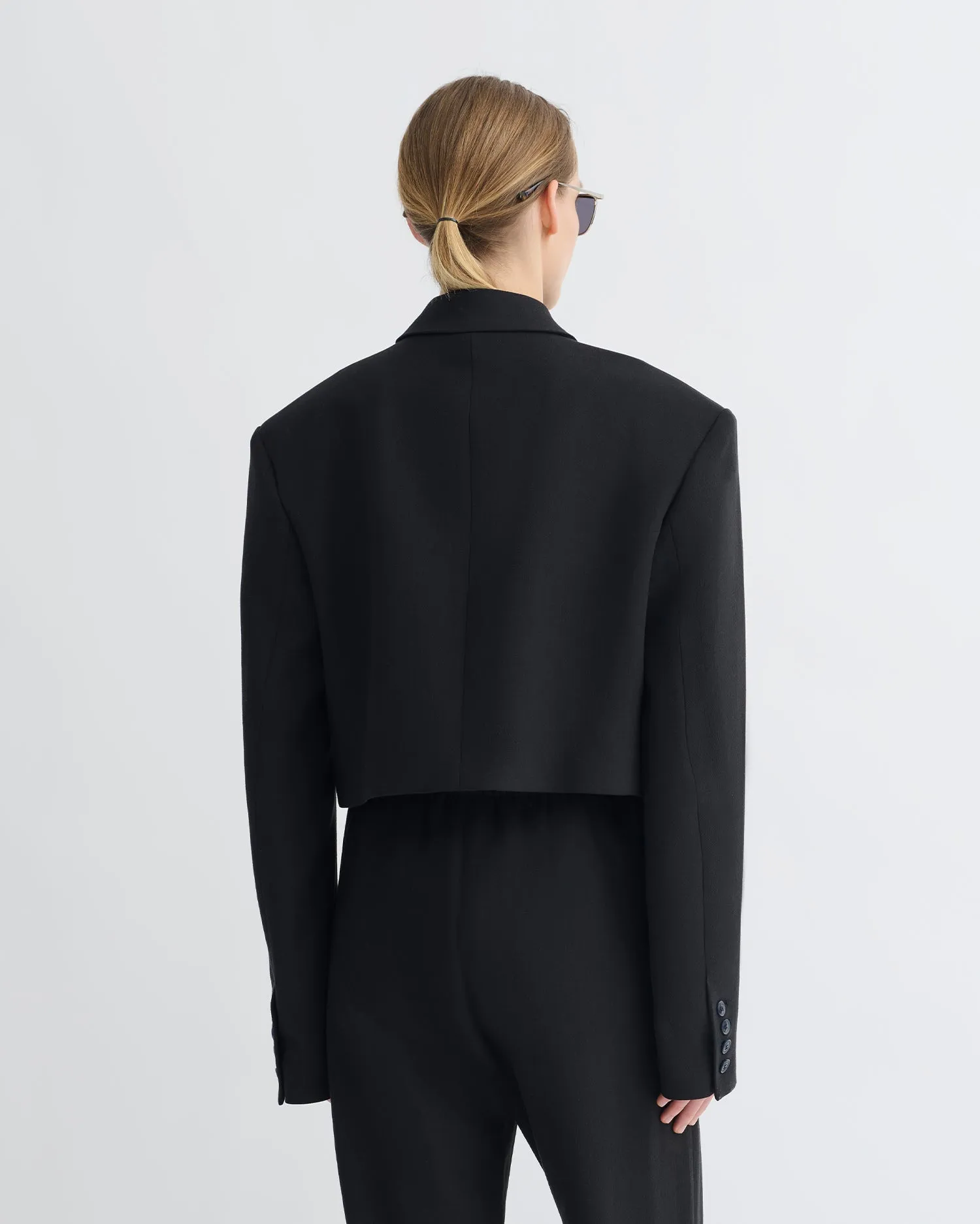 NonBindingHem Rony - Cropped Crepe Twill Blazer - Black