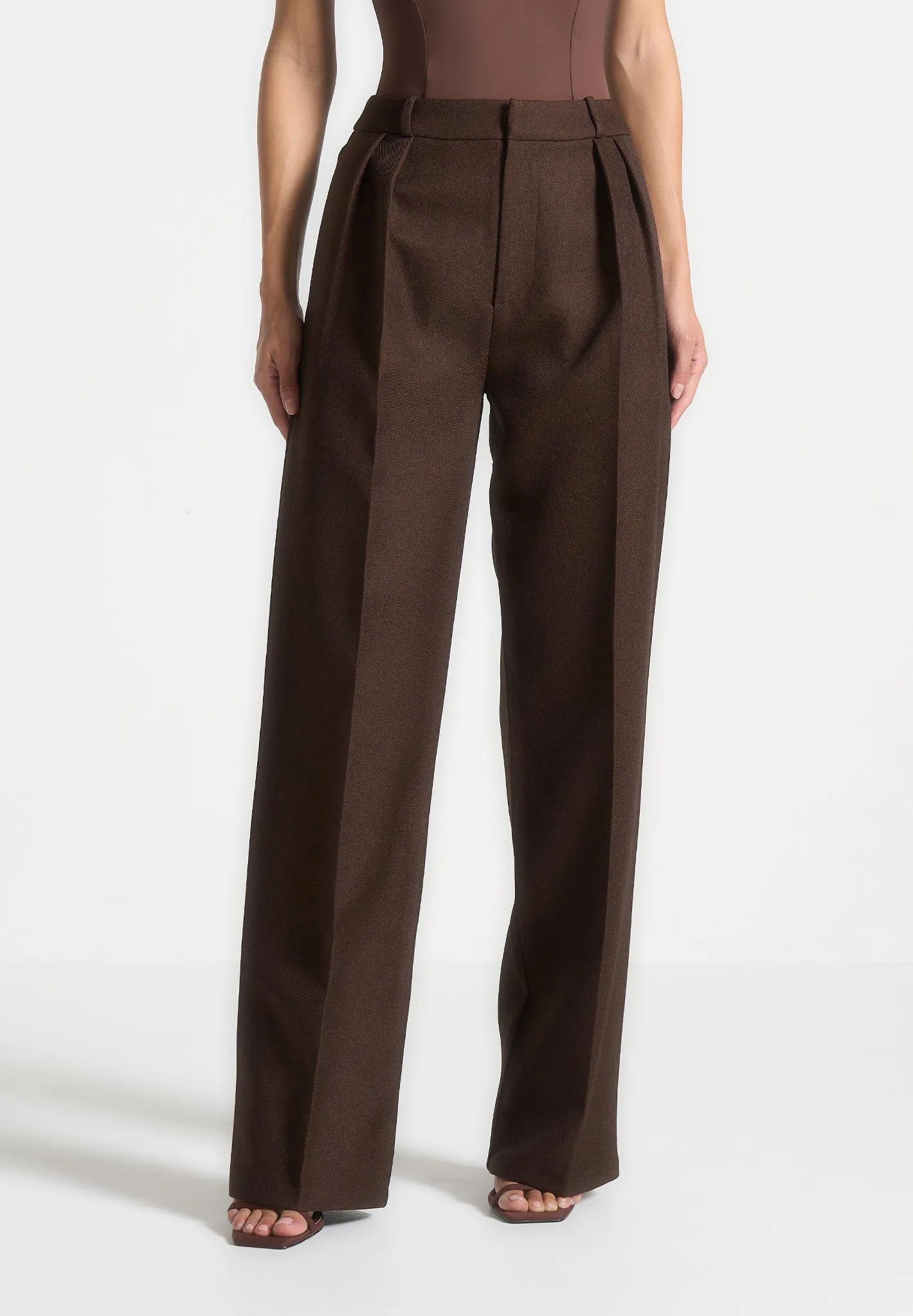 Julie - Tailored Twin Pleat Trousers - Brown Refined Layering All-Season Comfort