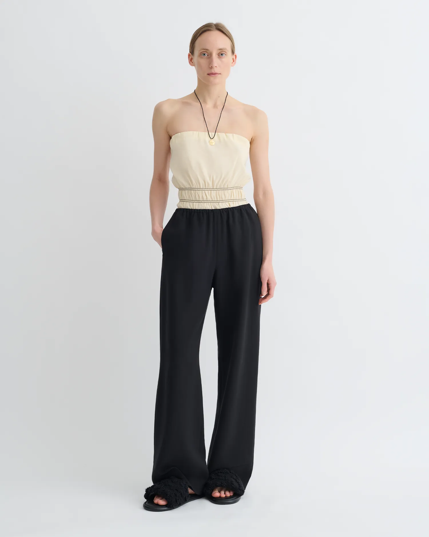 Arvenn - Twill Suiting Pants - Black Perfectly Relaxed