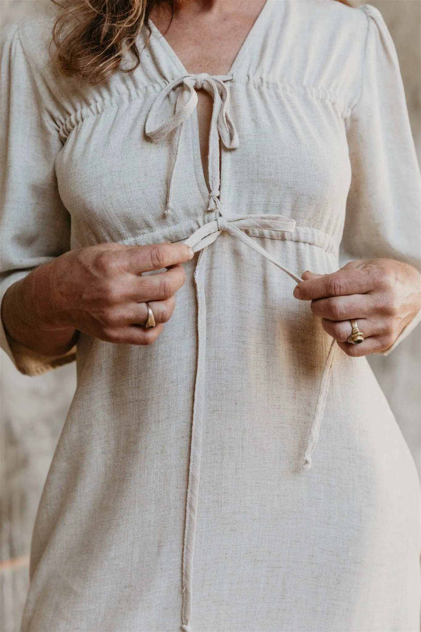 Smooth Flow Tyrah Dress in Oat Linen
