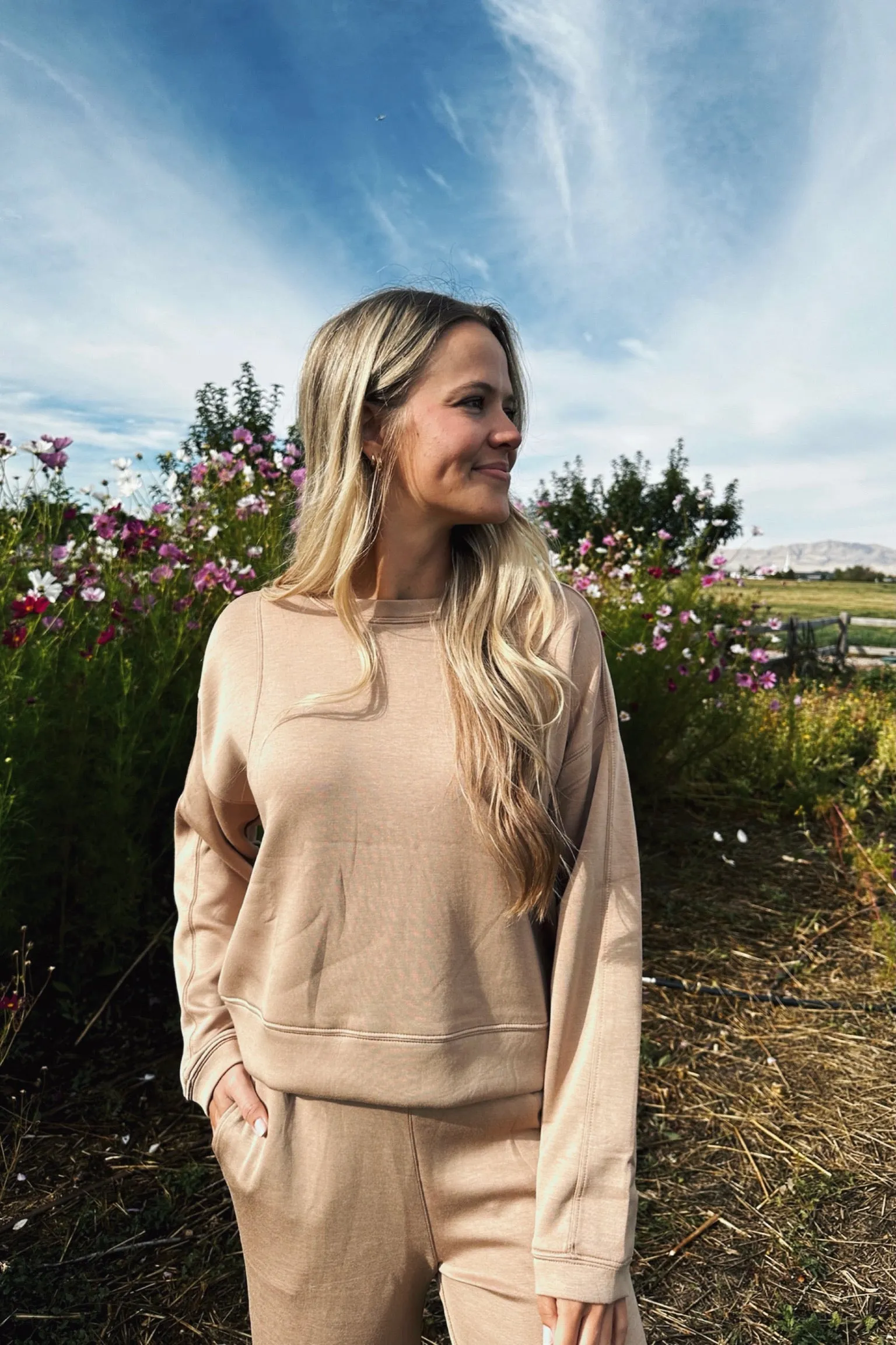 Cozy Companion Crewneck - FINAL SALE Comfortable Style