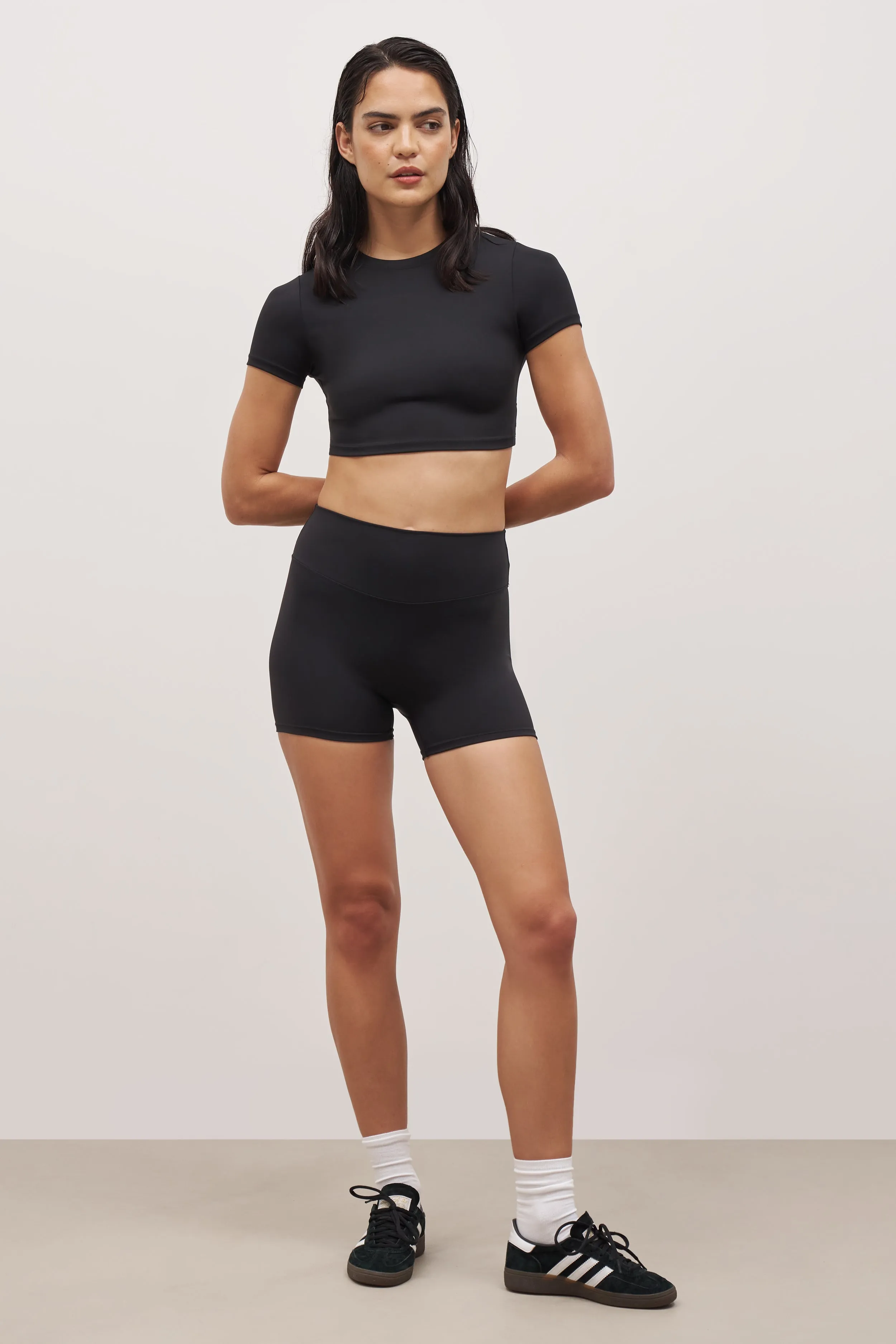 Base Sculpting Cropped T Shirt - Black AdjustableClosure TearResistant Blends