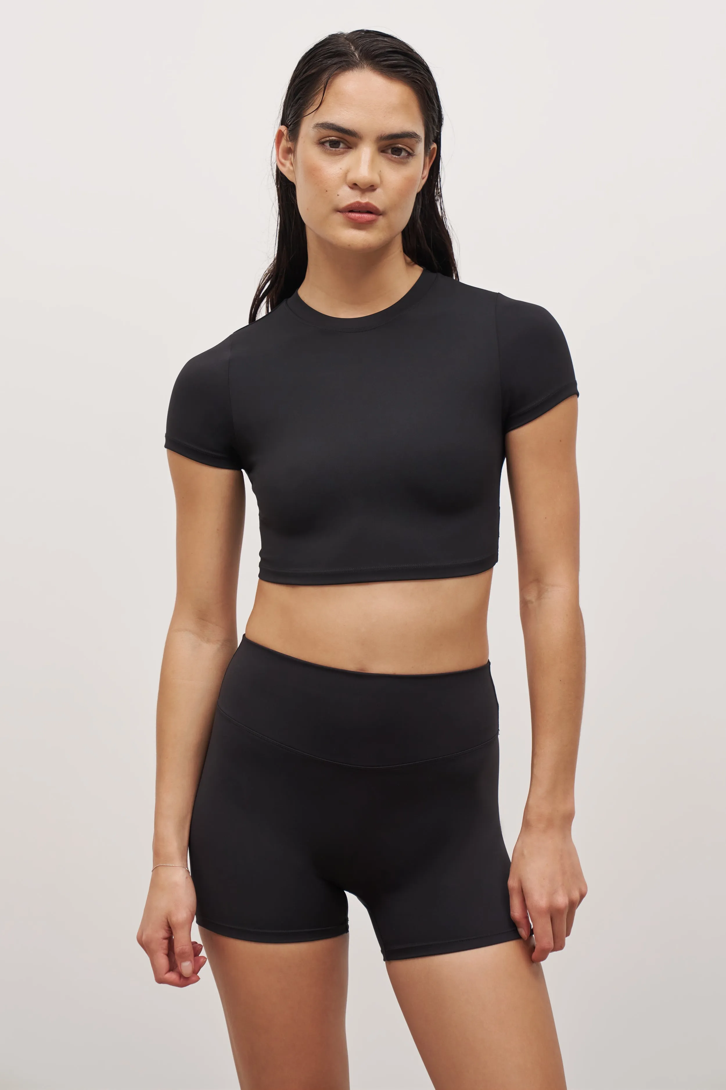 Base Sculpting Cropped T Shirt - Black AntiStatic Weave