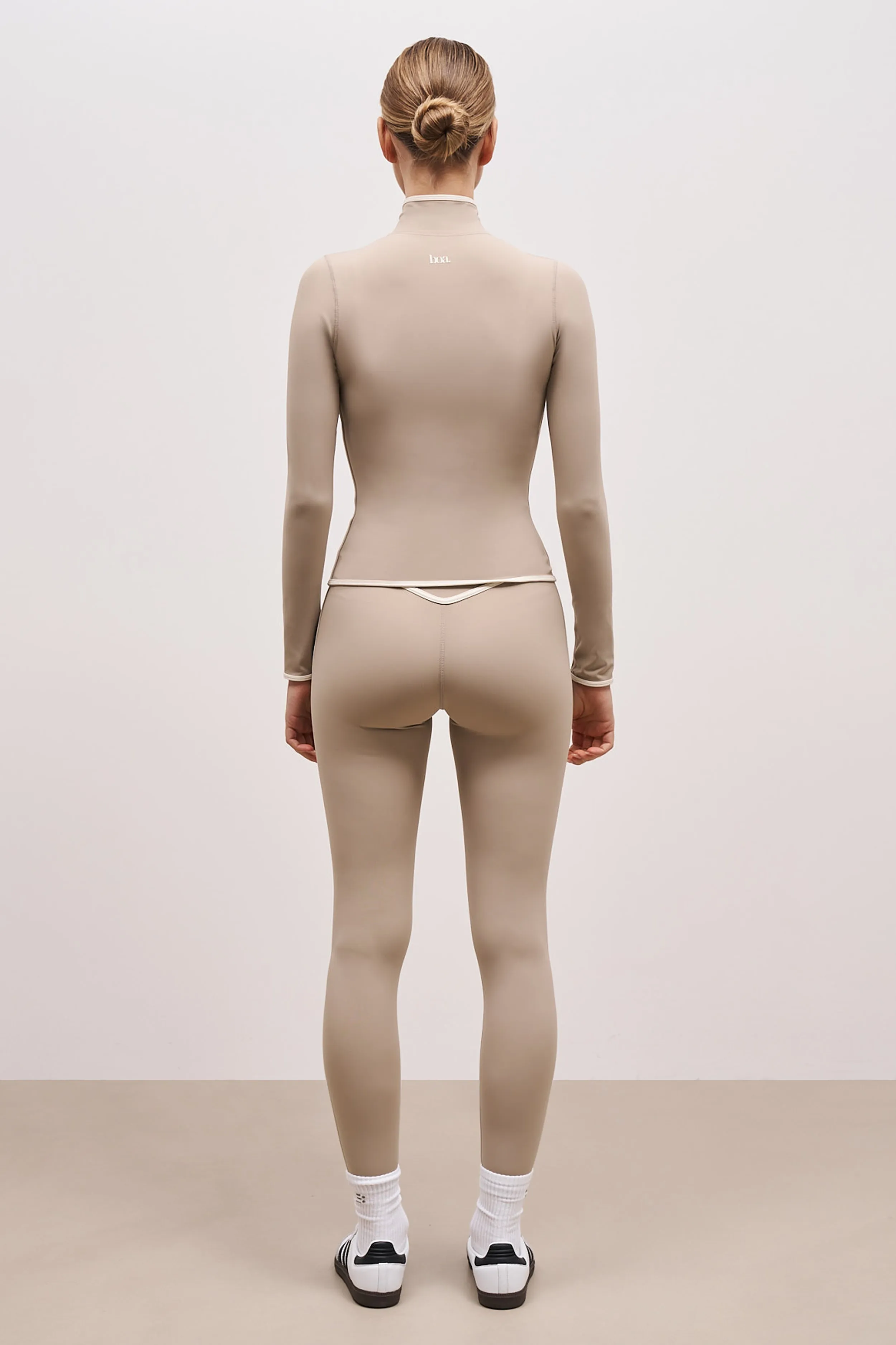 Base Contrast Trim Zip Up Jacket - Taupe/Tofu Interlock Stitching