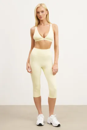 Base Sculpting Capri Leggings - Buttermilk Shrink resistant
