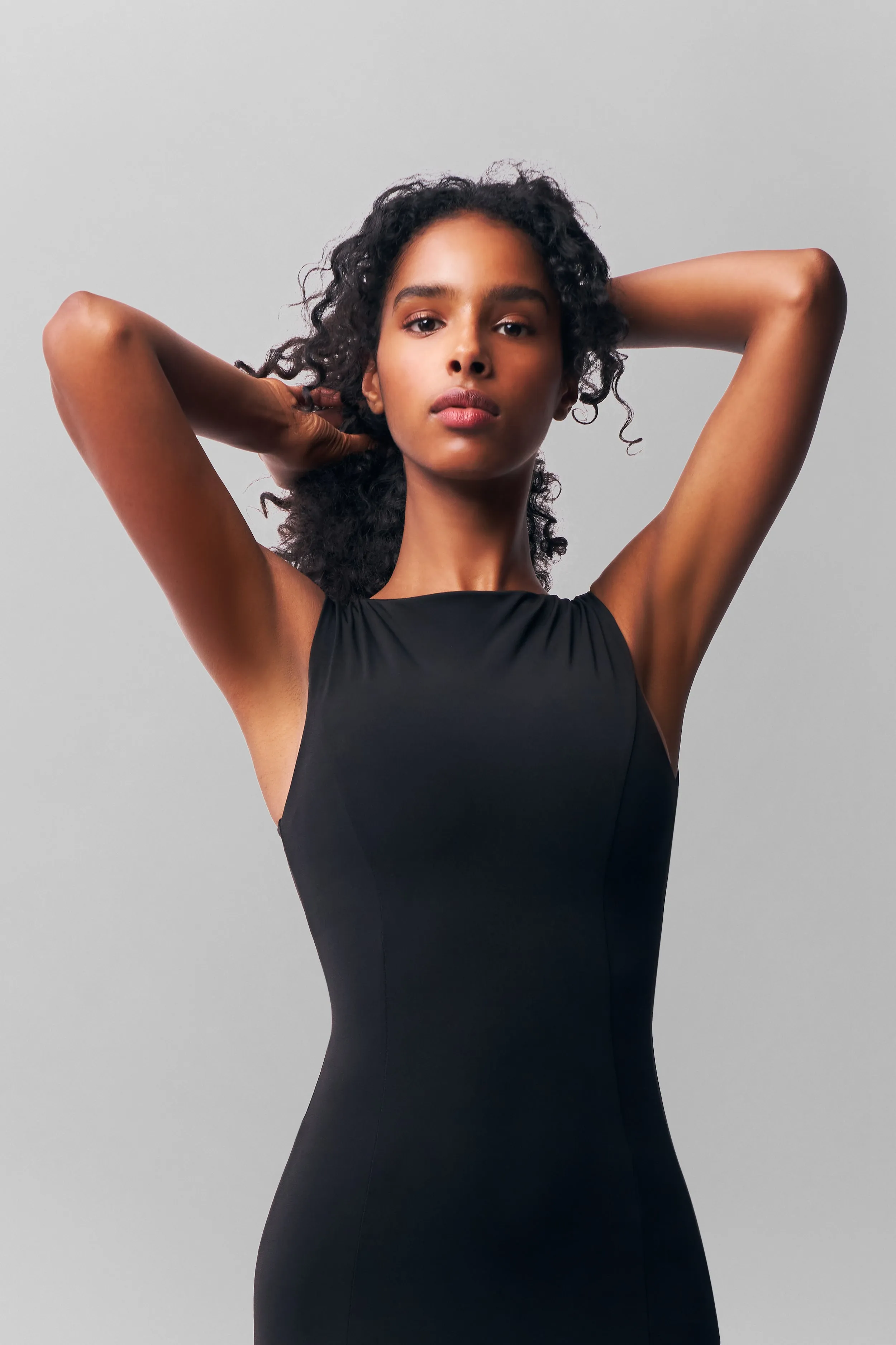 Daye Midi Dress Fashionable details