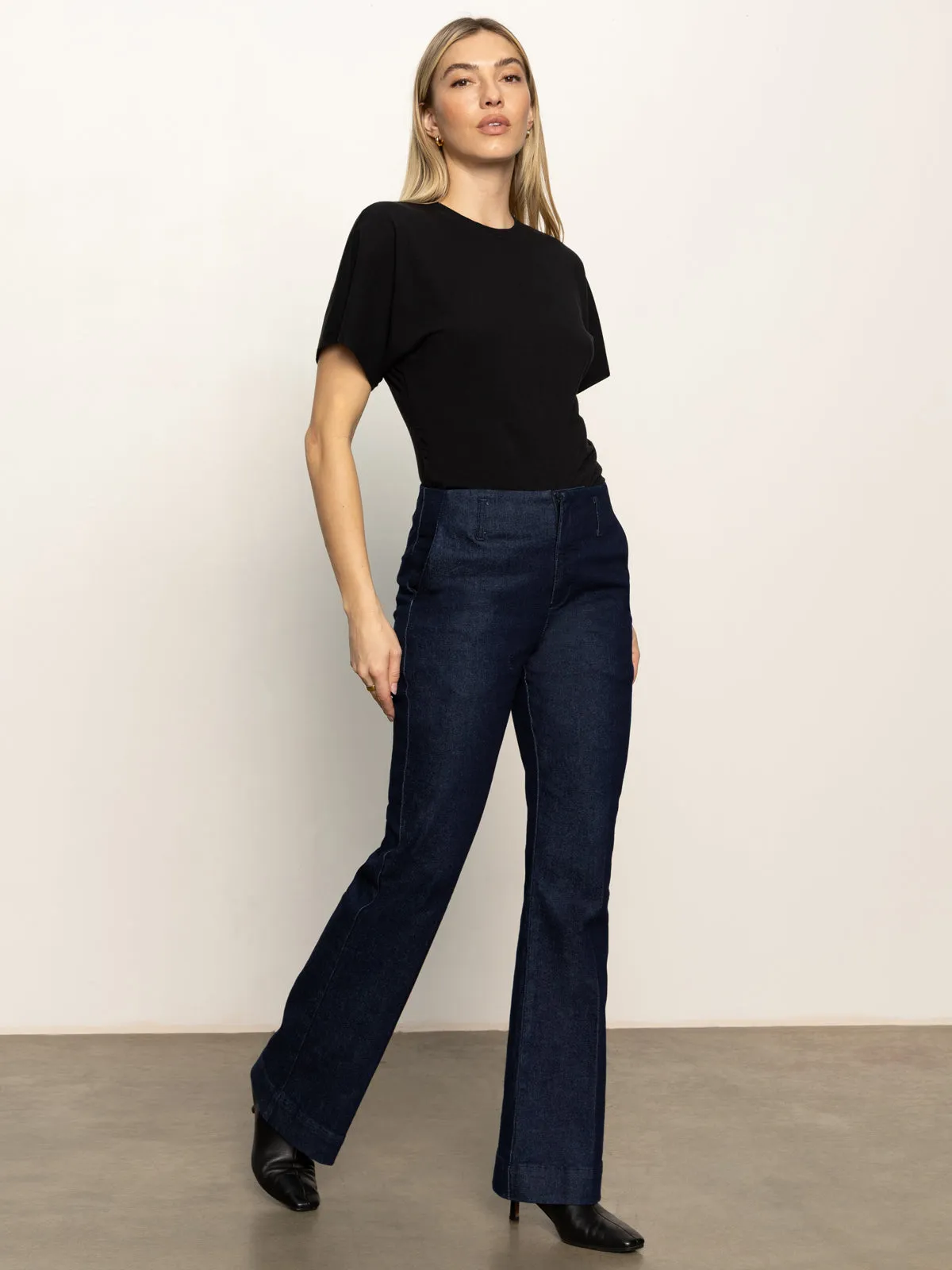 Denim Stunner Jean Plot Twist Easy Outfit Lockstitch Construction