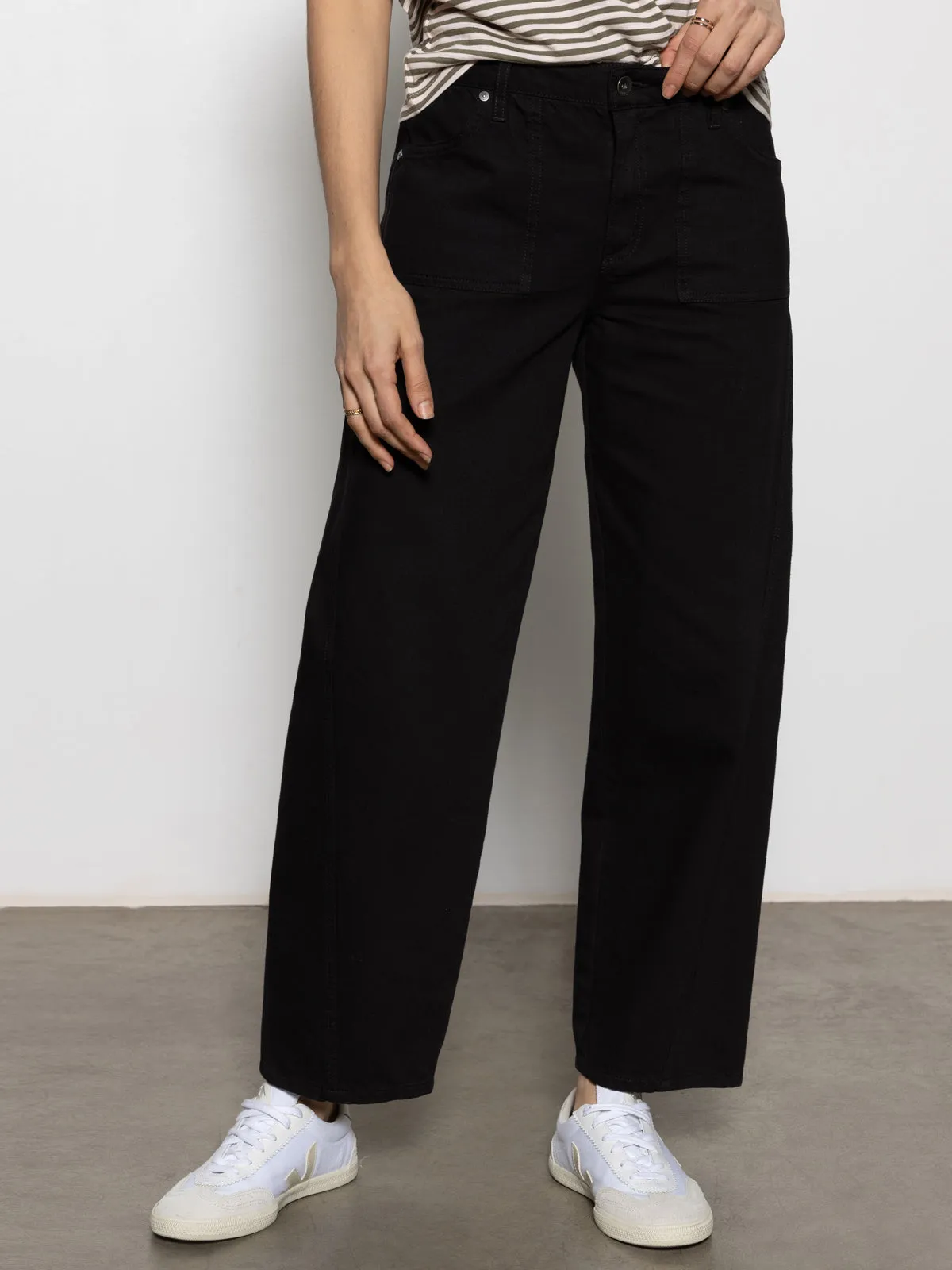 Day Off Fit Everyday Classic Wear Comfy District Column Standard Rise Ankle Jean Black