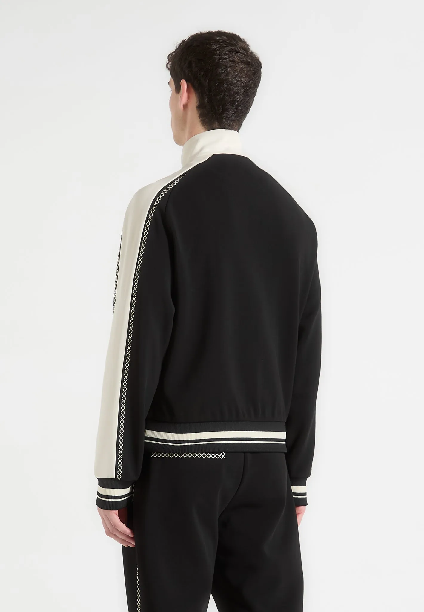 Tristan - Contrast Whipstitch Raglan Track Jacket - Black Thermal Regulating Fabric V-neck Shirt