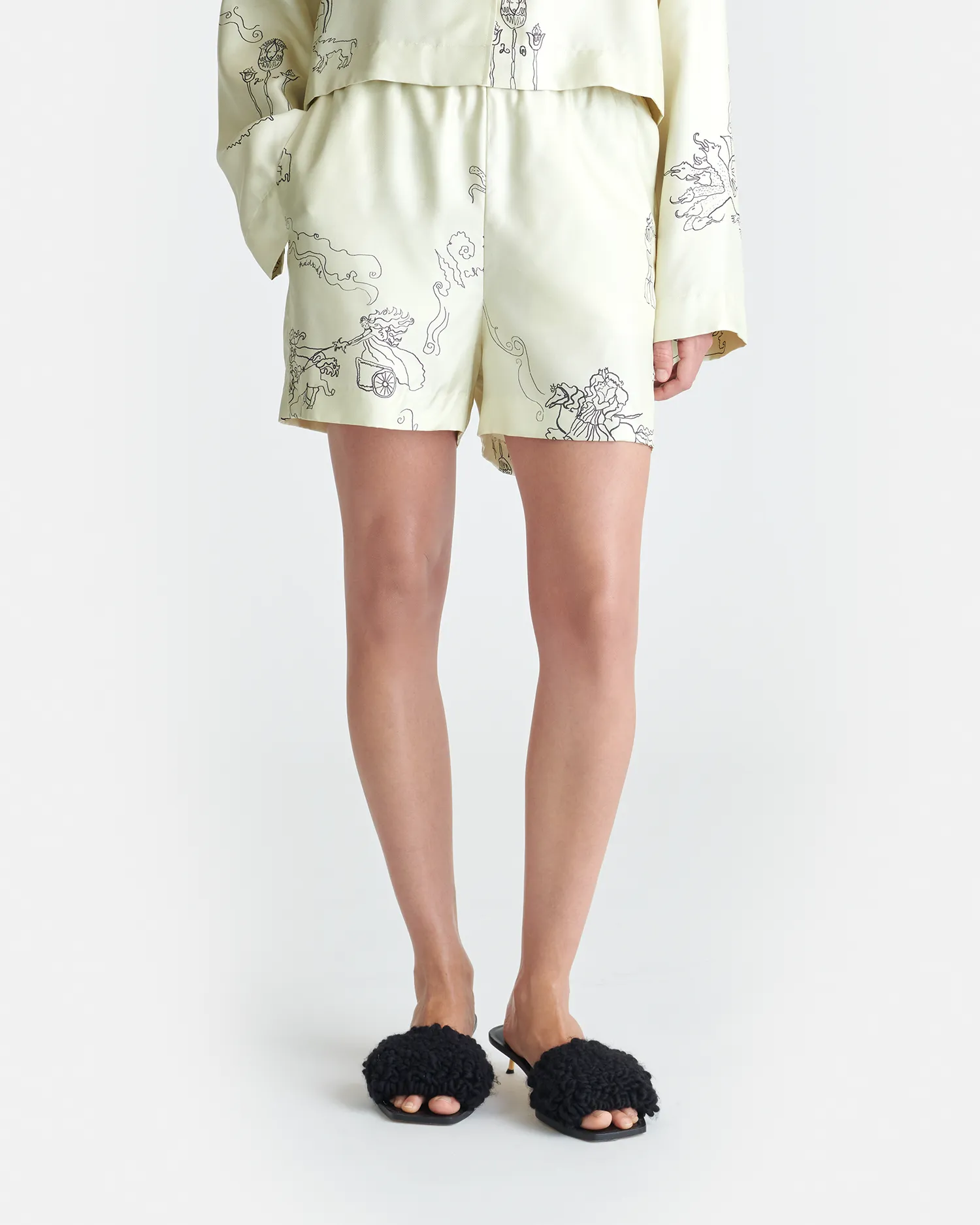 Dylla - Printed Tailored Silk Twill Shorts - Folktale Work Comfort Professional Wear