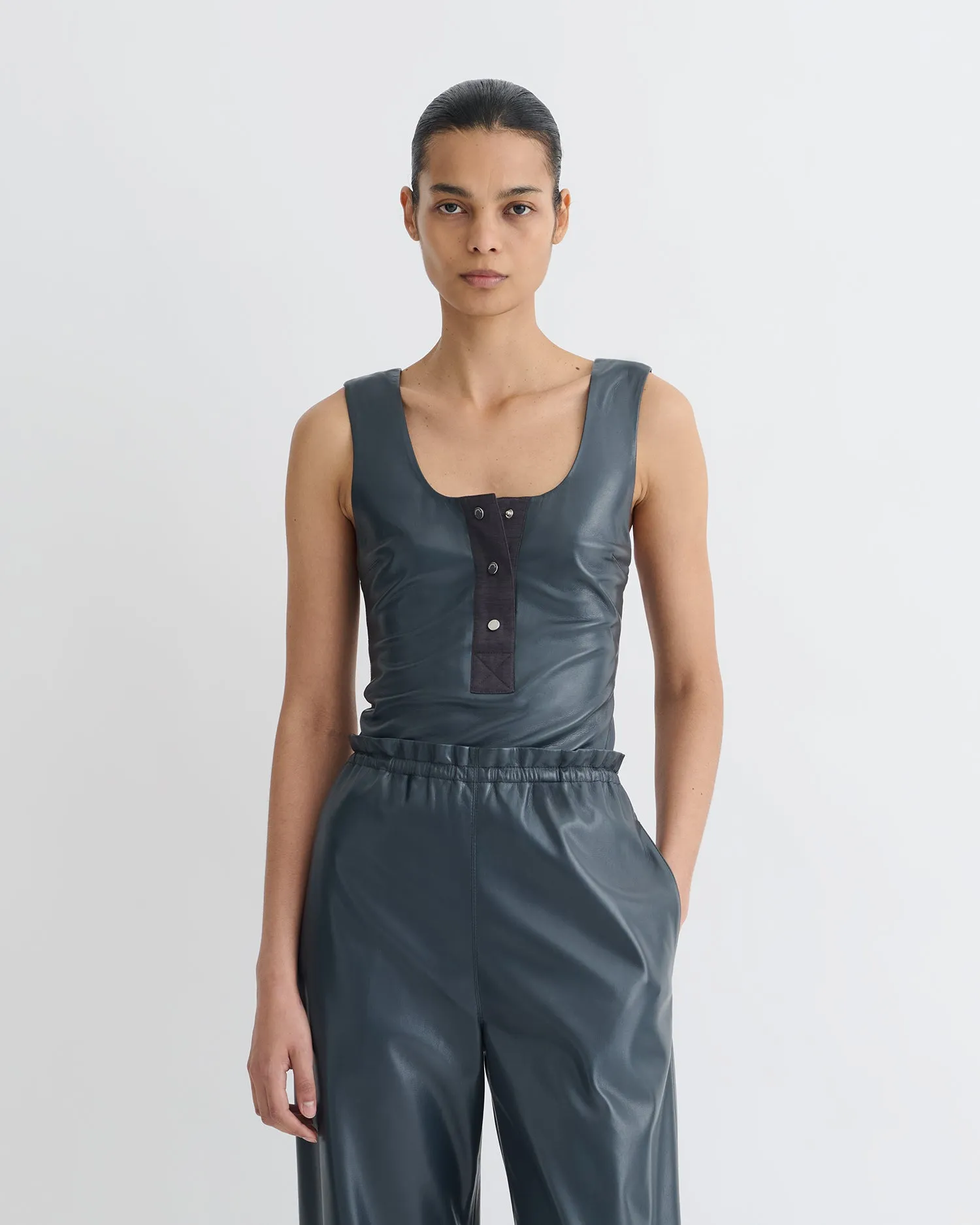 Anesa - Okobor? Alt-Leather Top - Steel Blue/Grey Odor Control Finish