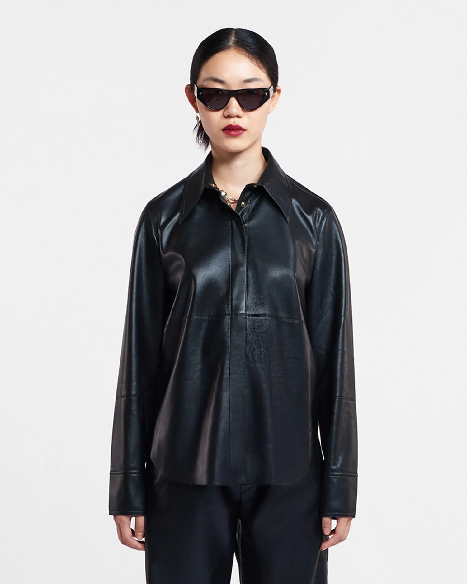 Breathable mesh lining Naum - Okobor? Alt-Leather Shirt - Black