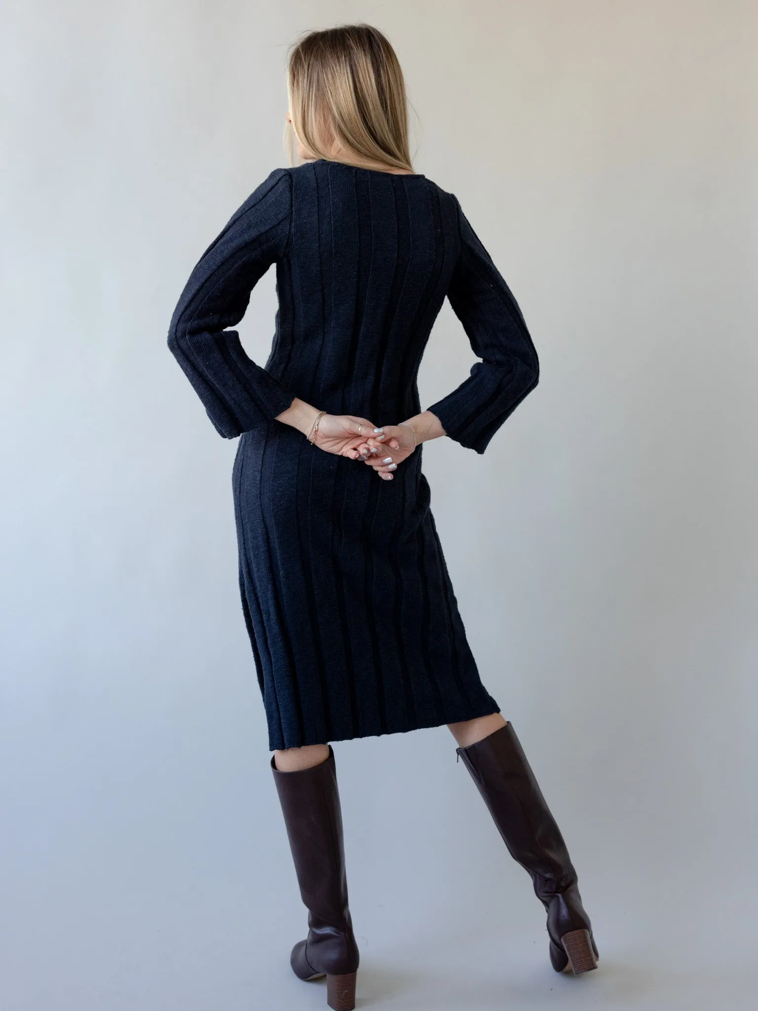 Andrea Knit Dress Lightweight Fabric Inner Glow