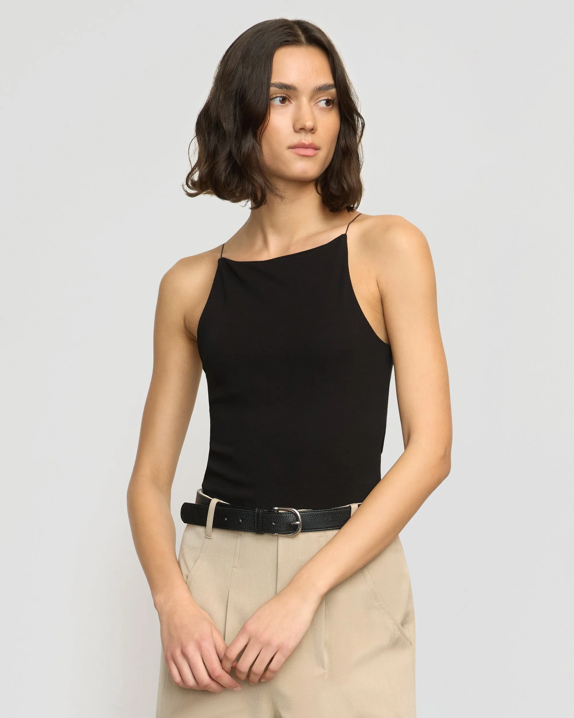 FoldableFeature Ella Sleeveless Tank