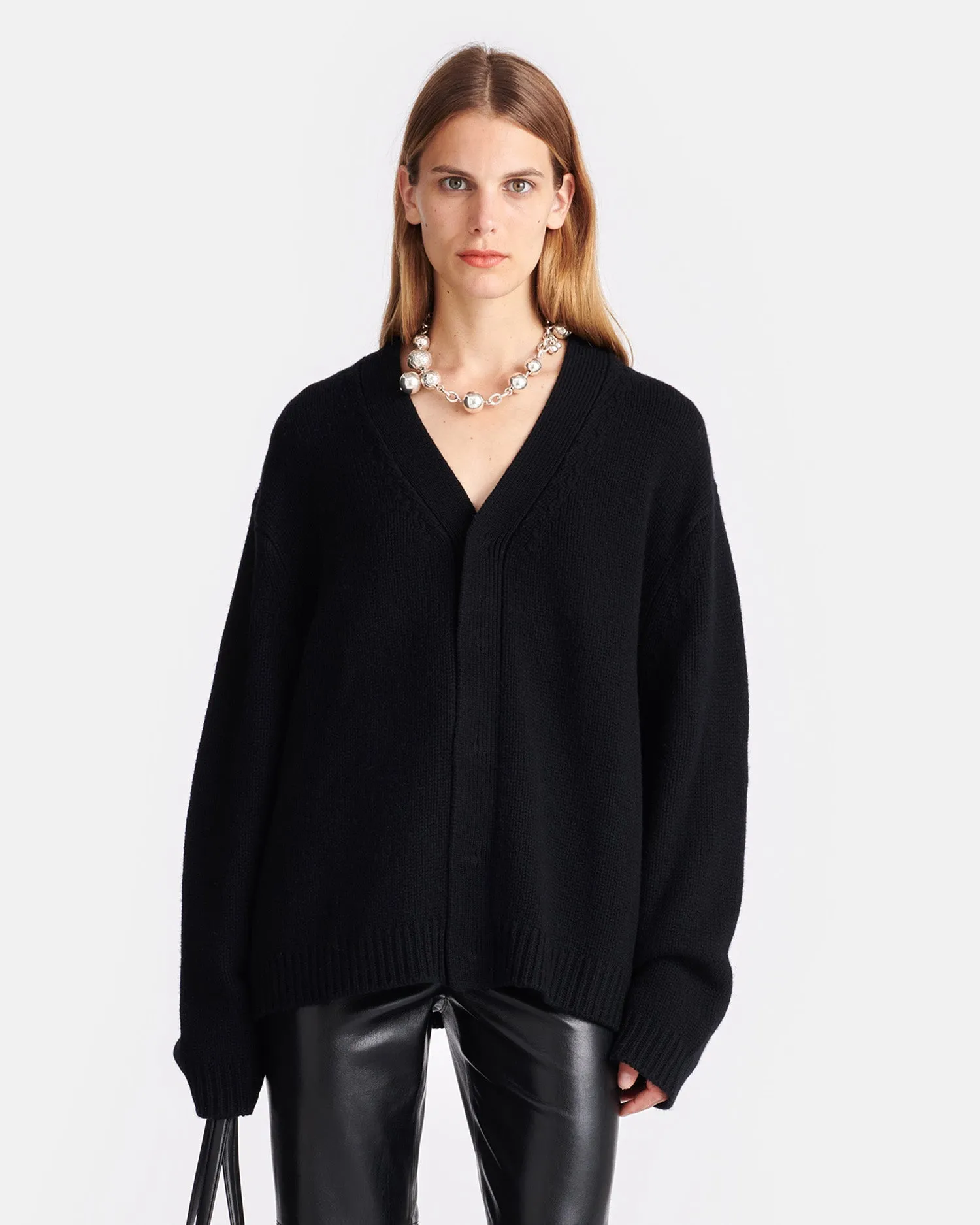 Braye - Cashmere-Blend Cardigan - Black Sleek Surface Mood Wear