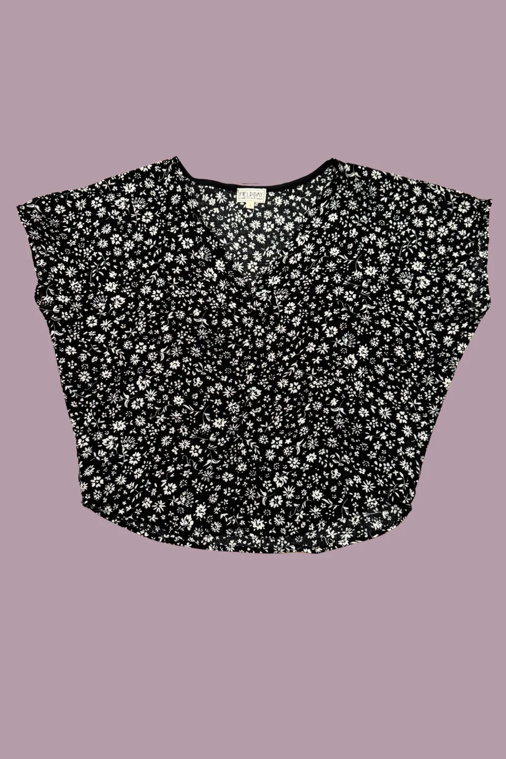 Chilly Weather Knit Reinforced Shoulder Seams Dolman Top in Black & White Floral Crepe